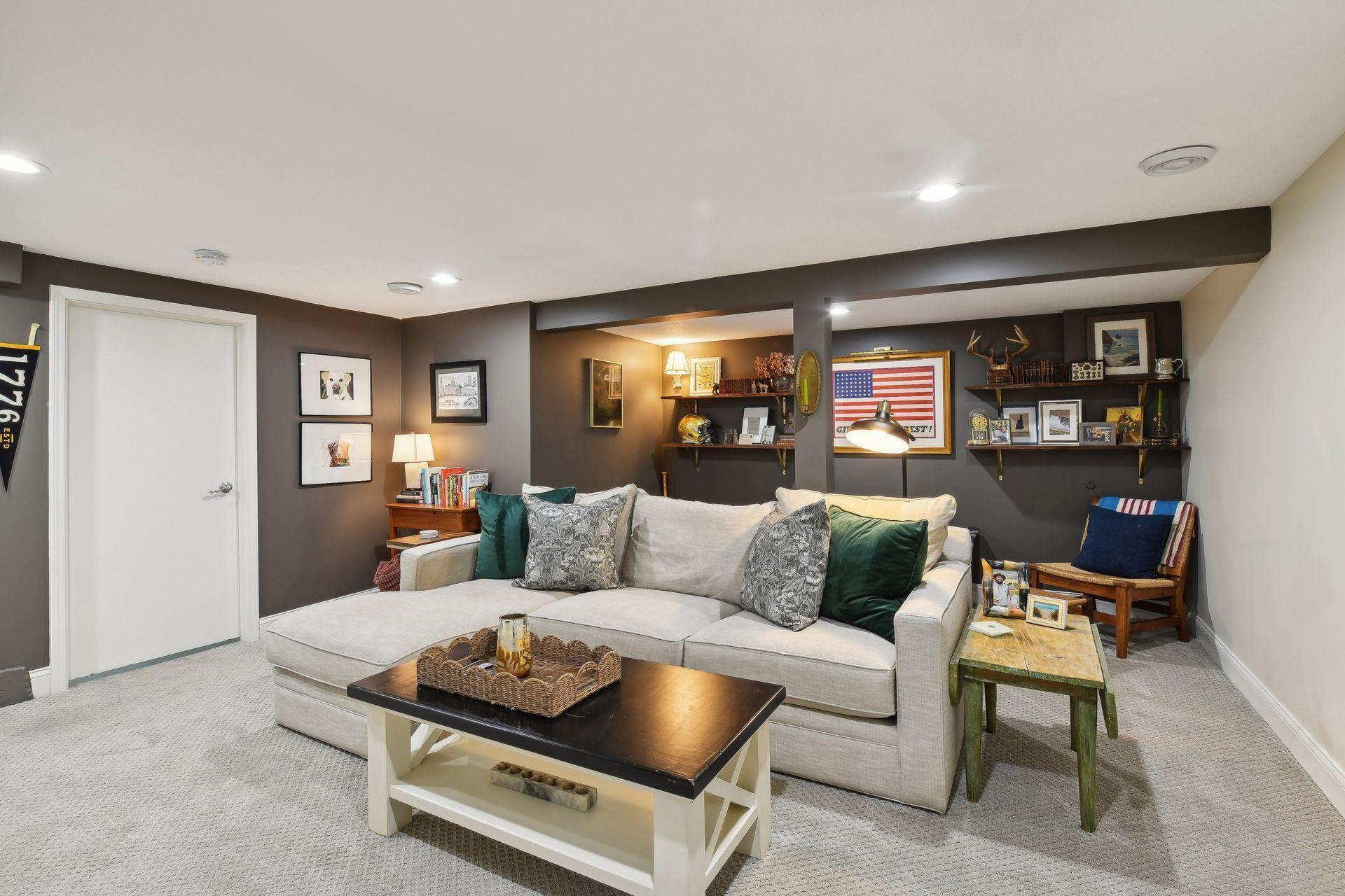 3104 Hampshire Avenue S