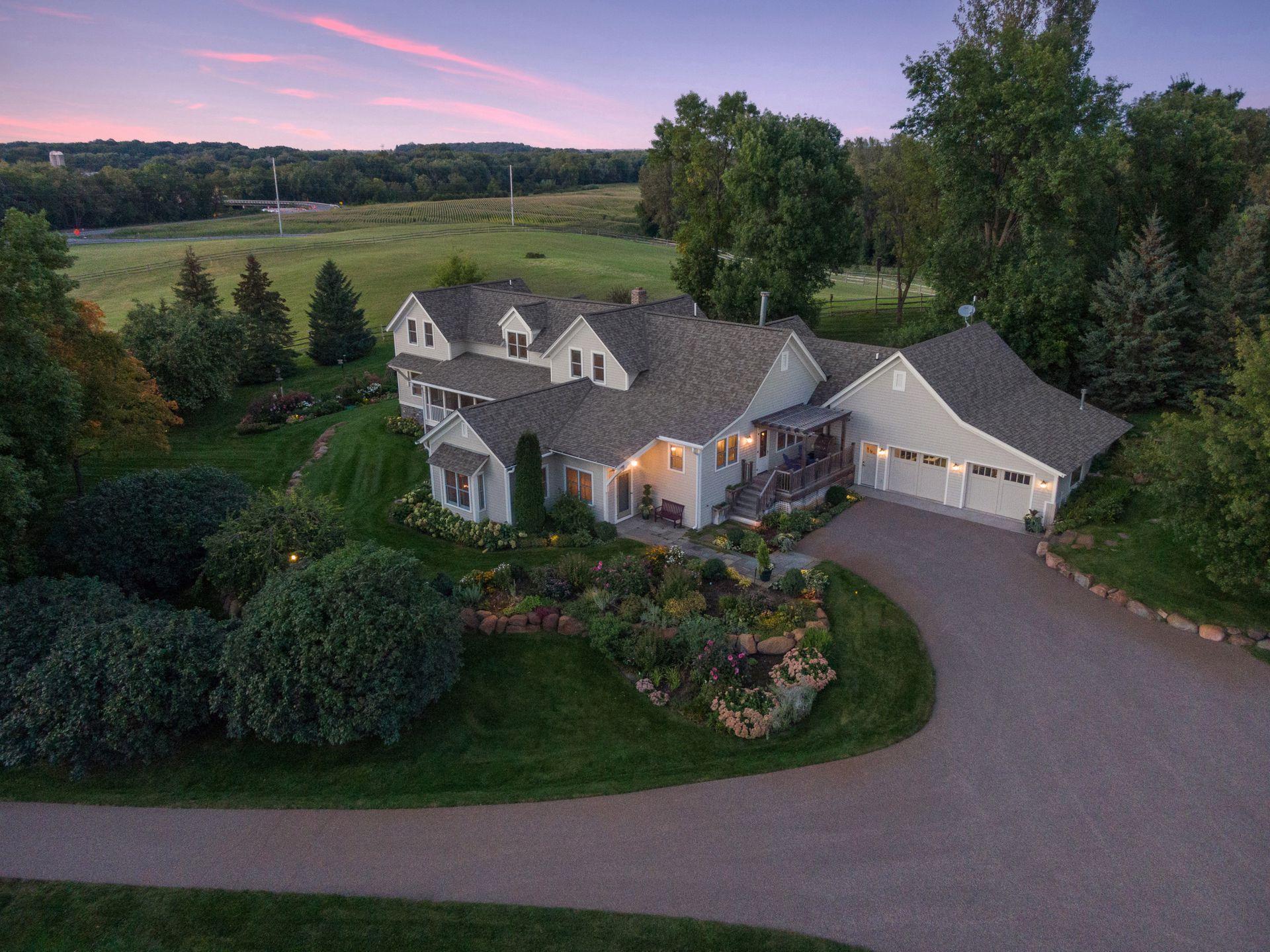 11126 Eastwood Avenue SE