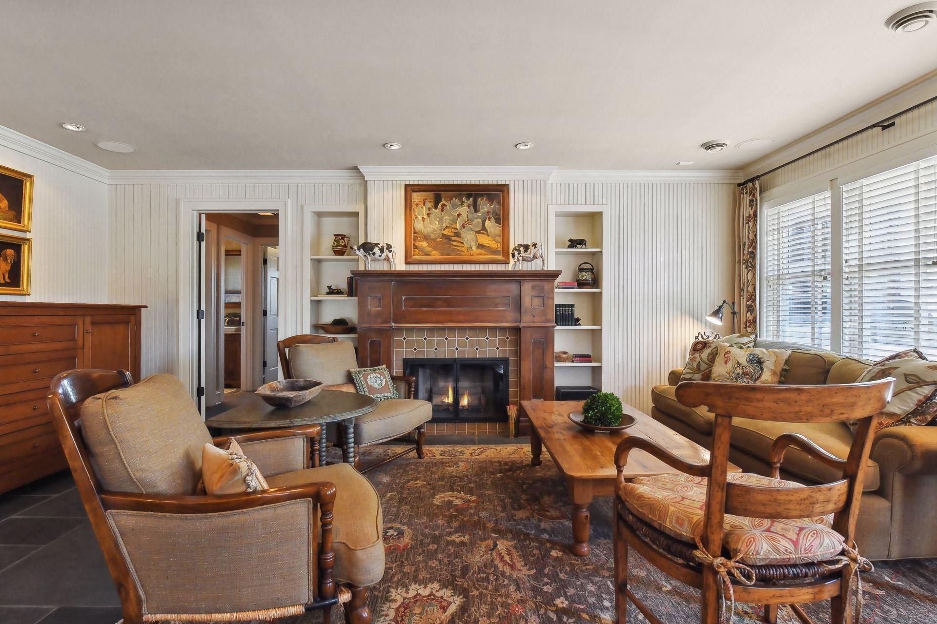 11126 Eastwood Avenue SE