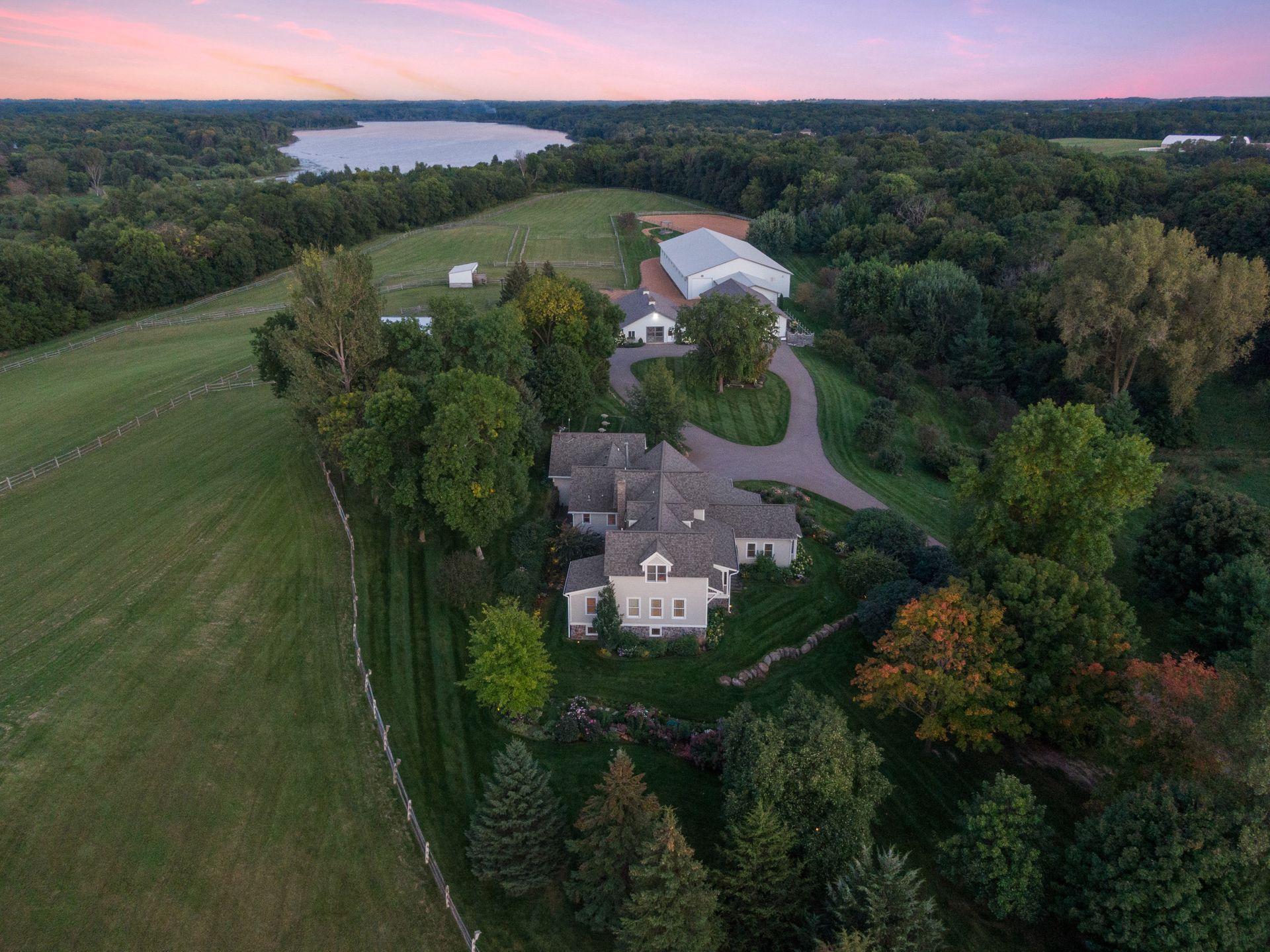 11126 Eastwood Avenue SE