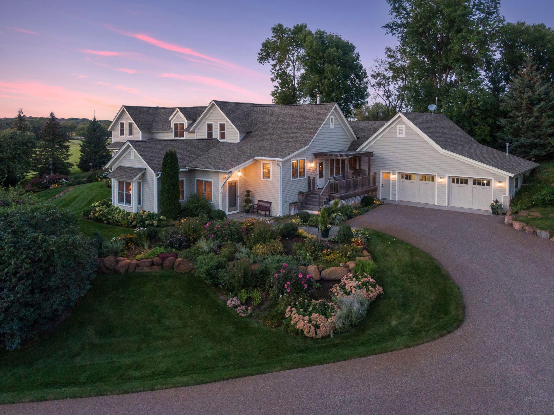 11126 Eastwood Avenue SE