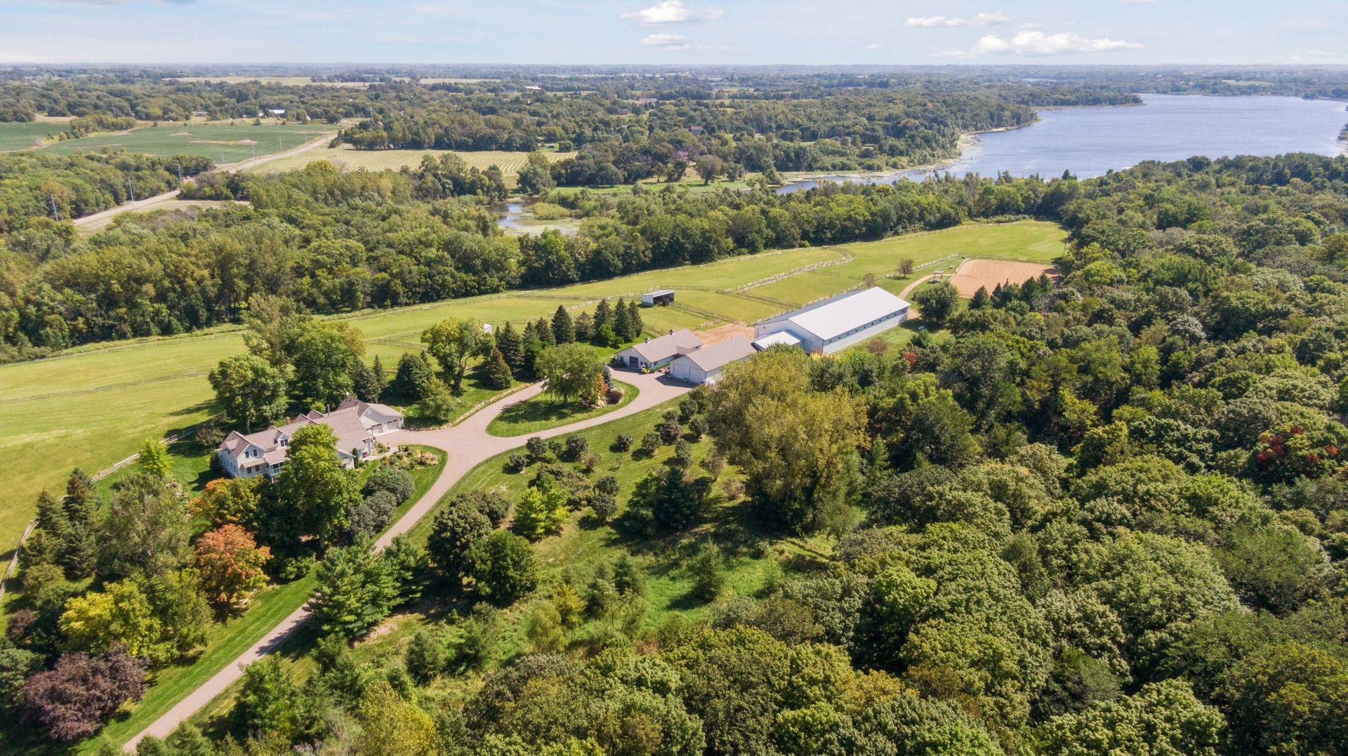 11126 Eastwood Avenue SE