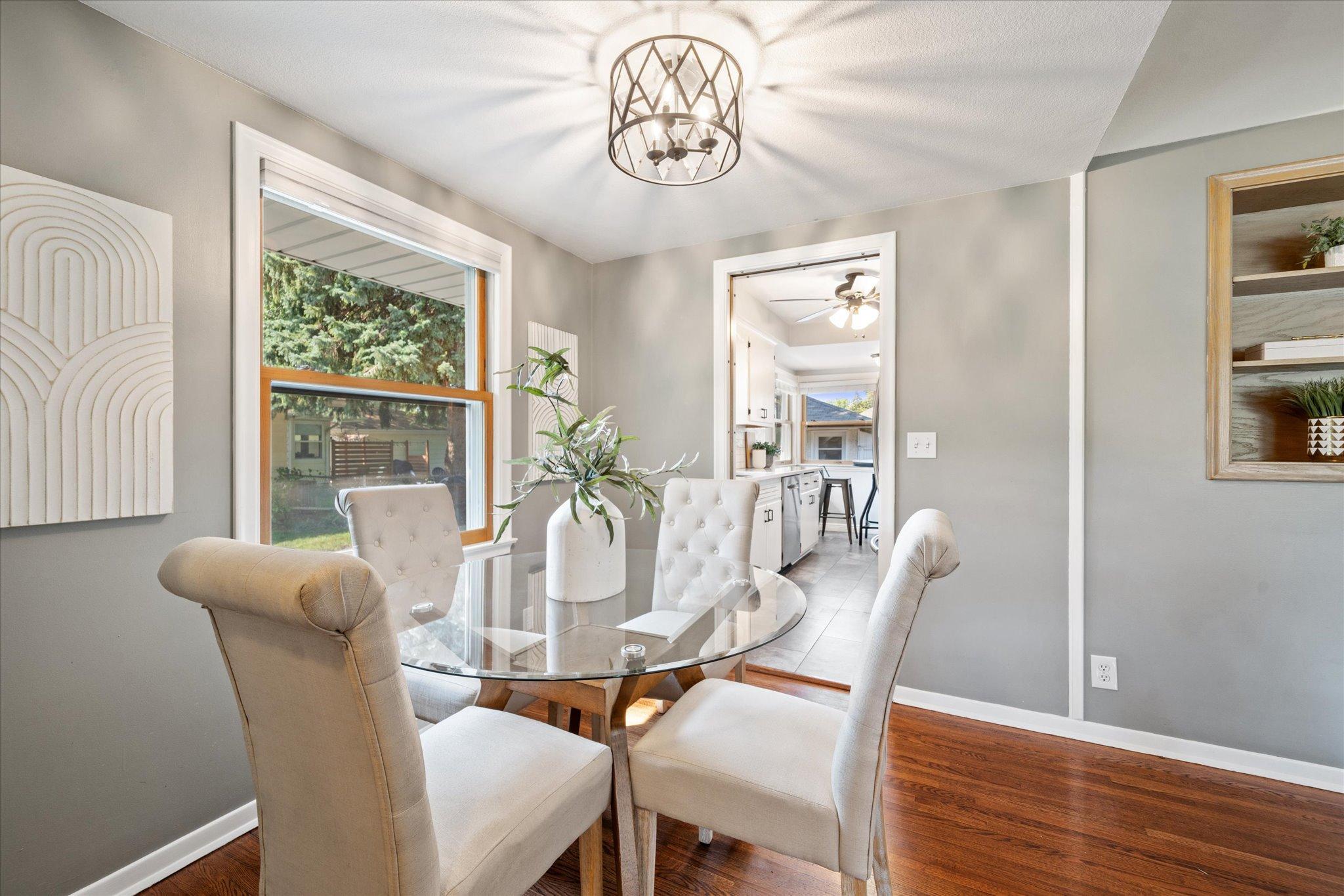 3112 Wilson Street NE