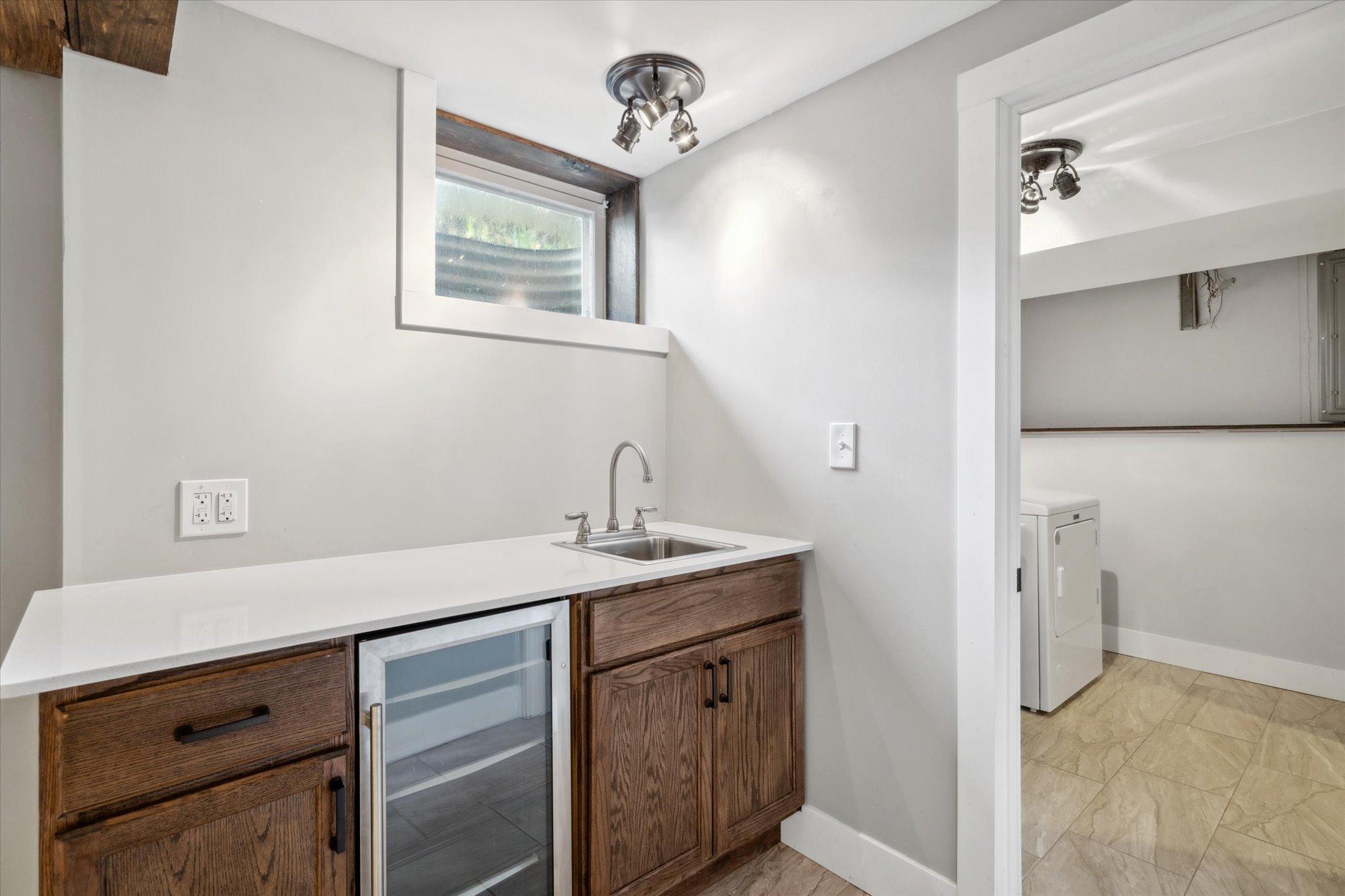 3112 Wilson Street NE