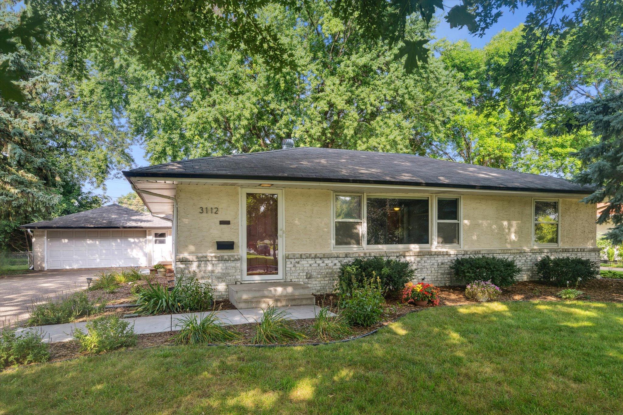 3112 Wilson Street NE