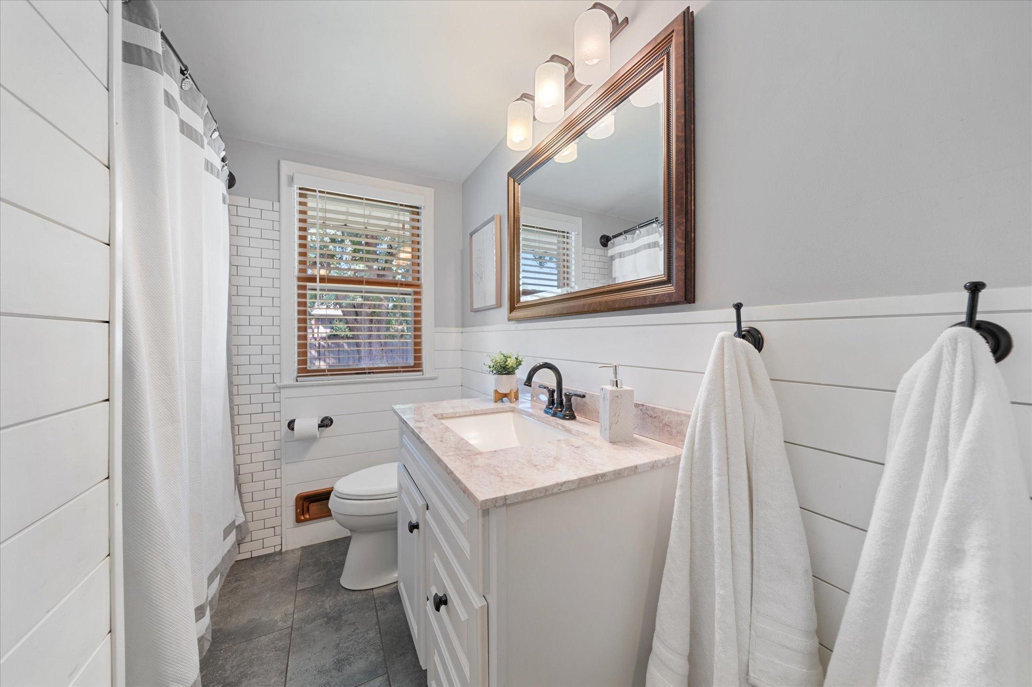 3112 Wilson Street NE