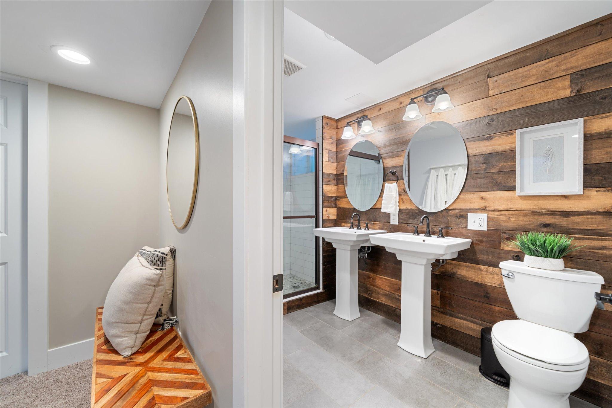 3112 Wilson Street NE