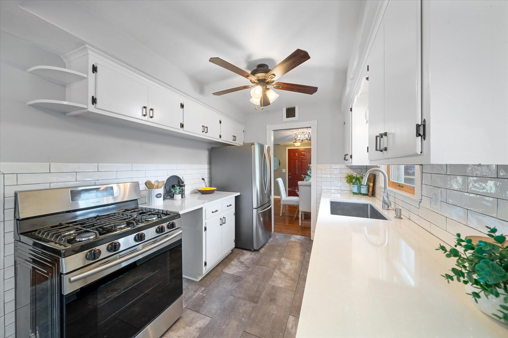 3112 Wilson Street NE