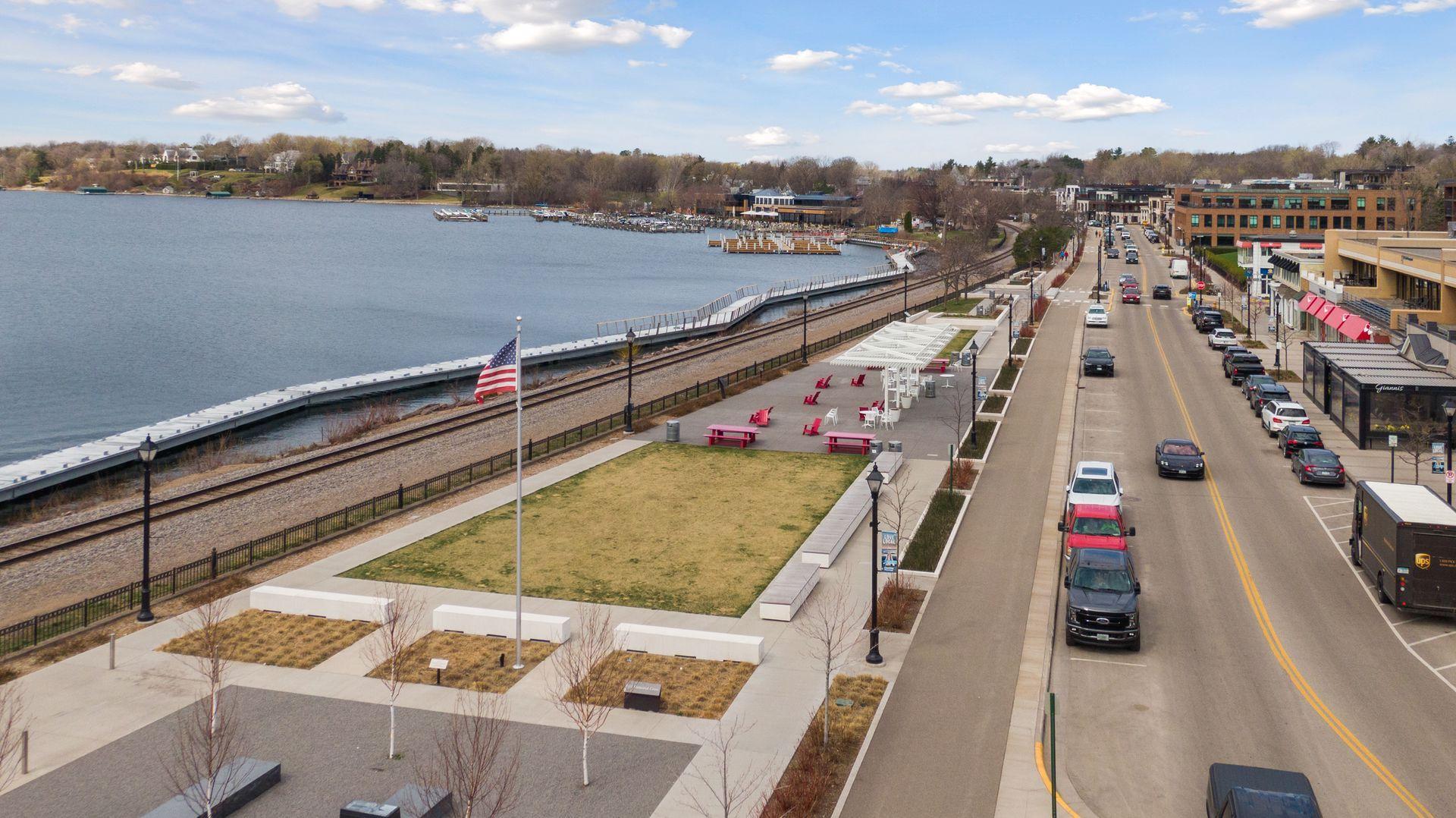 15415 Oakcroft Place