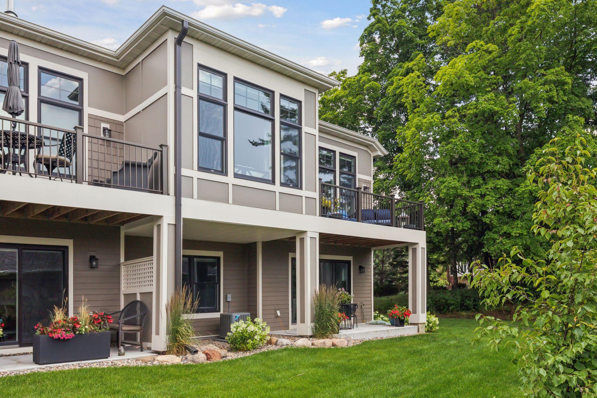 15415 Oakcroft Place