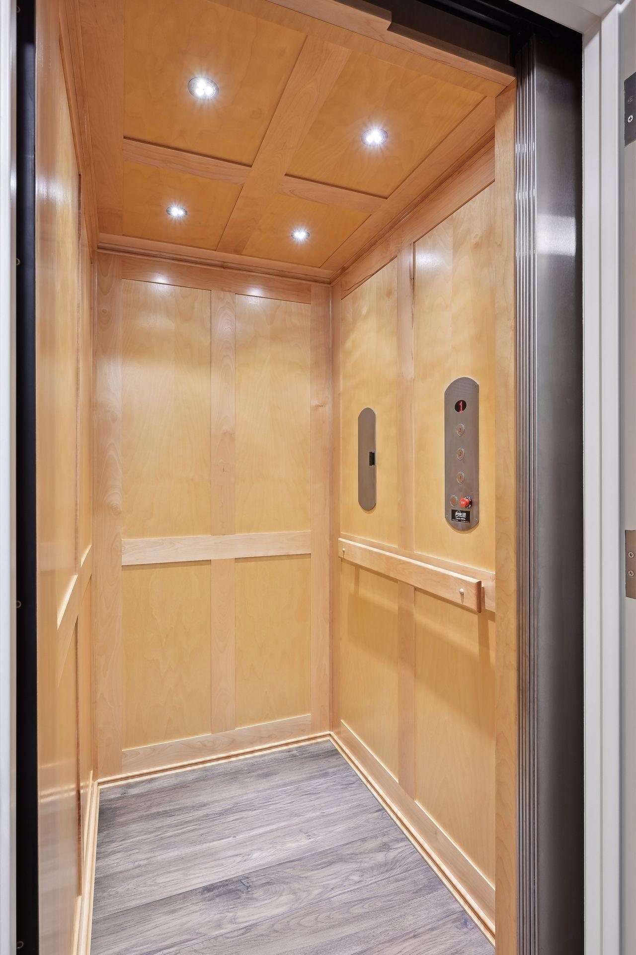 15415 Oakcroft Place