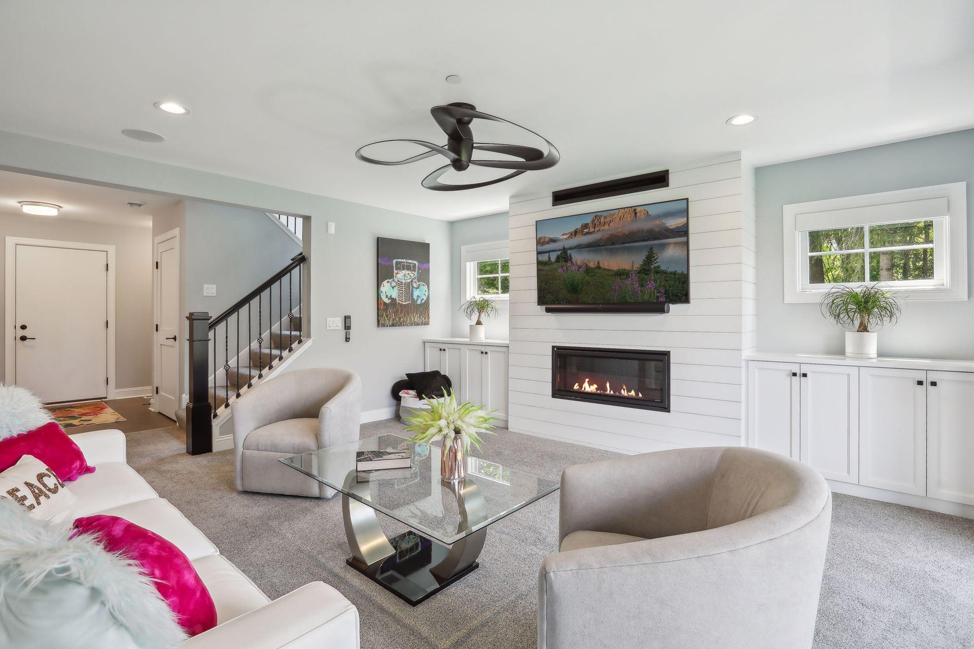 15415 Oakcroft Place