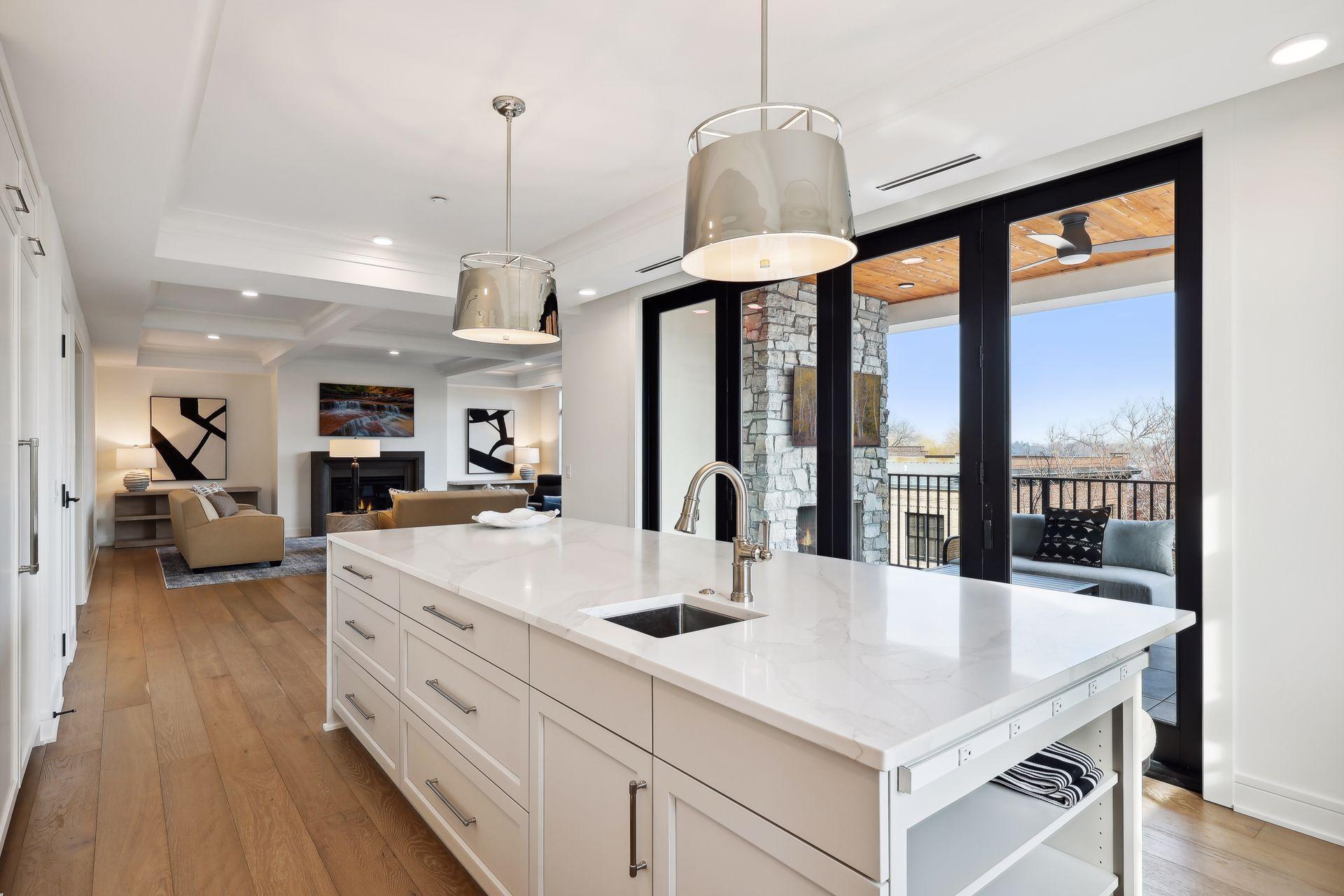 511 Second Street Unit: 4