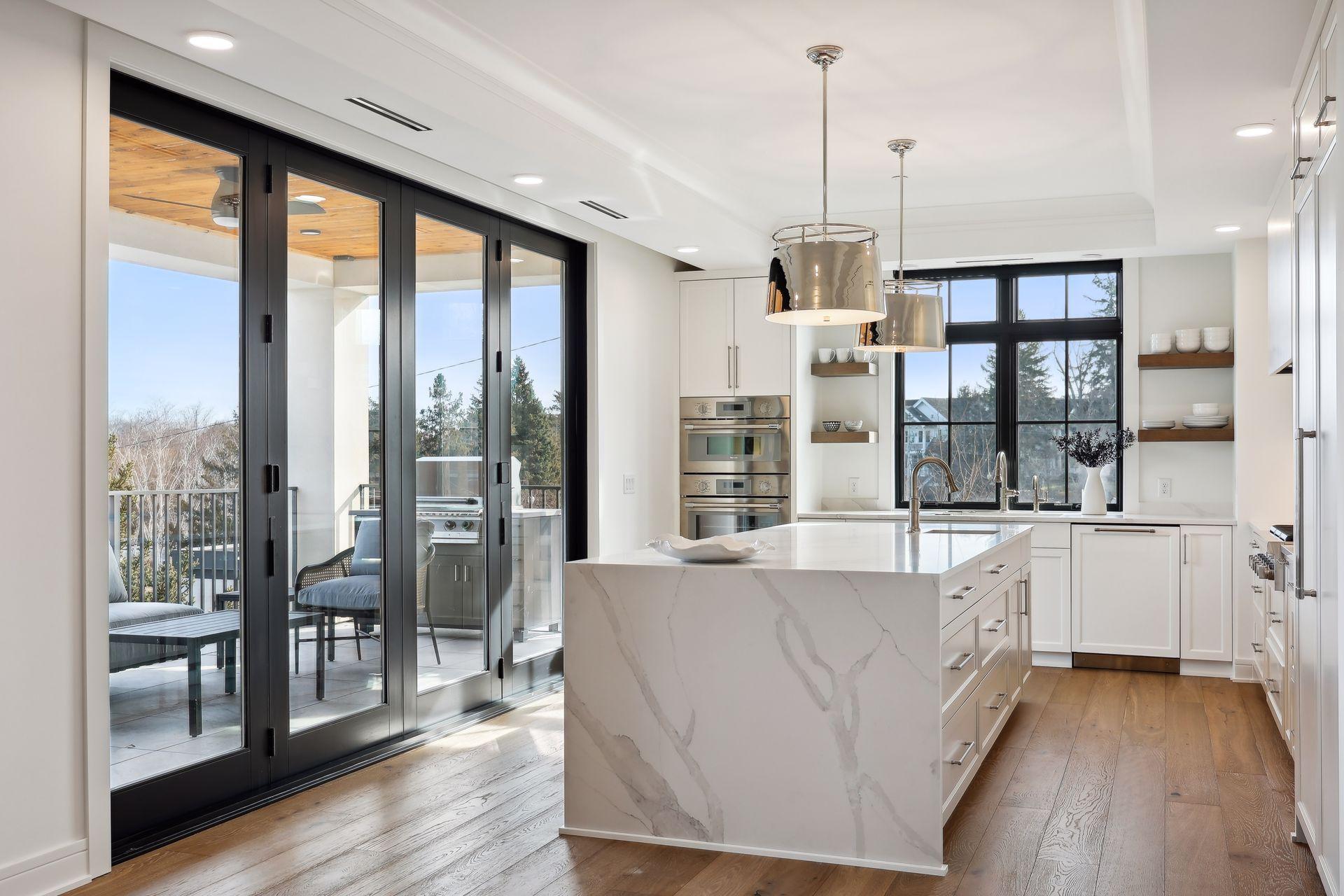 511 Second Street Unit: 4