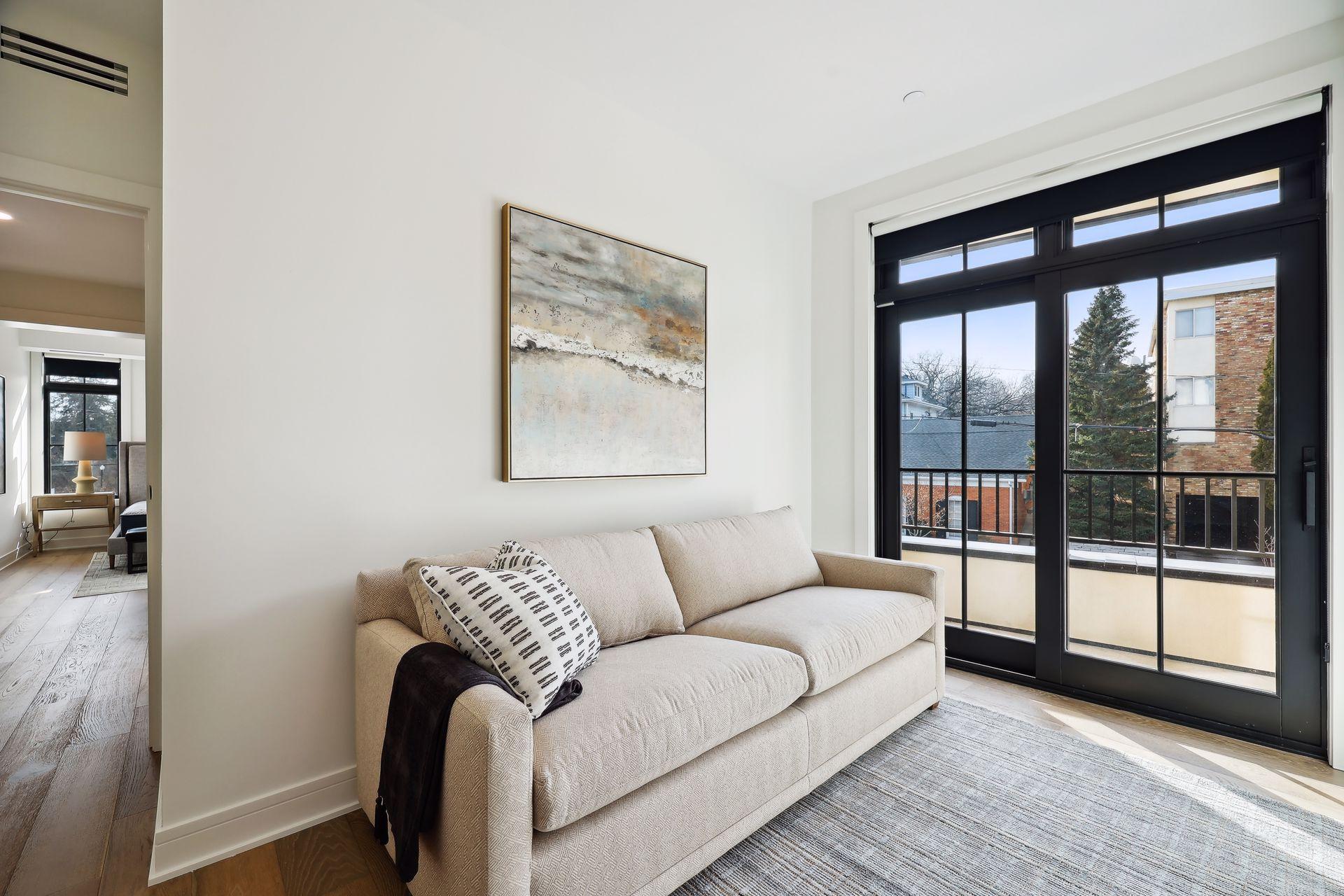 511 Second Street Unit: 4