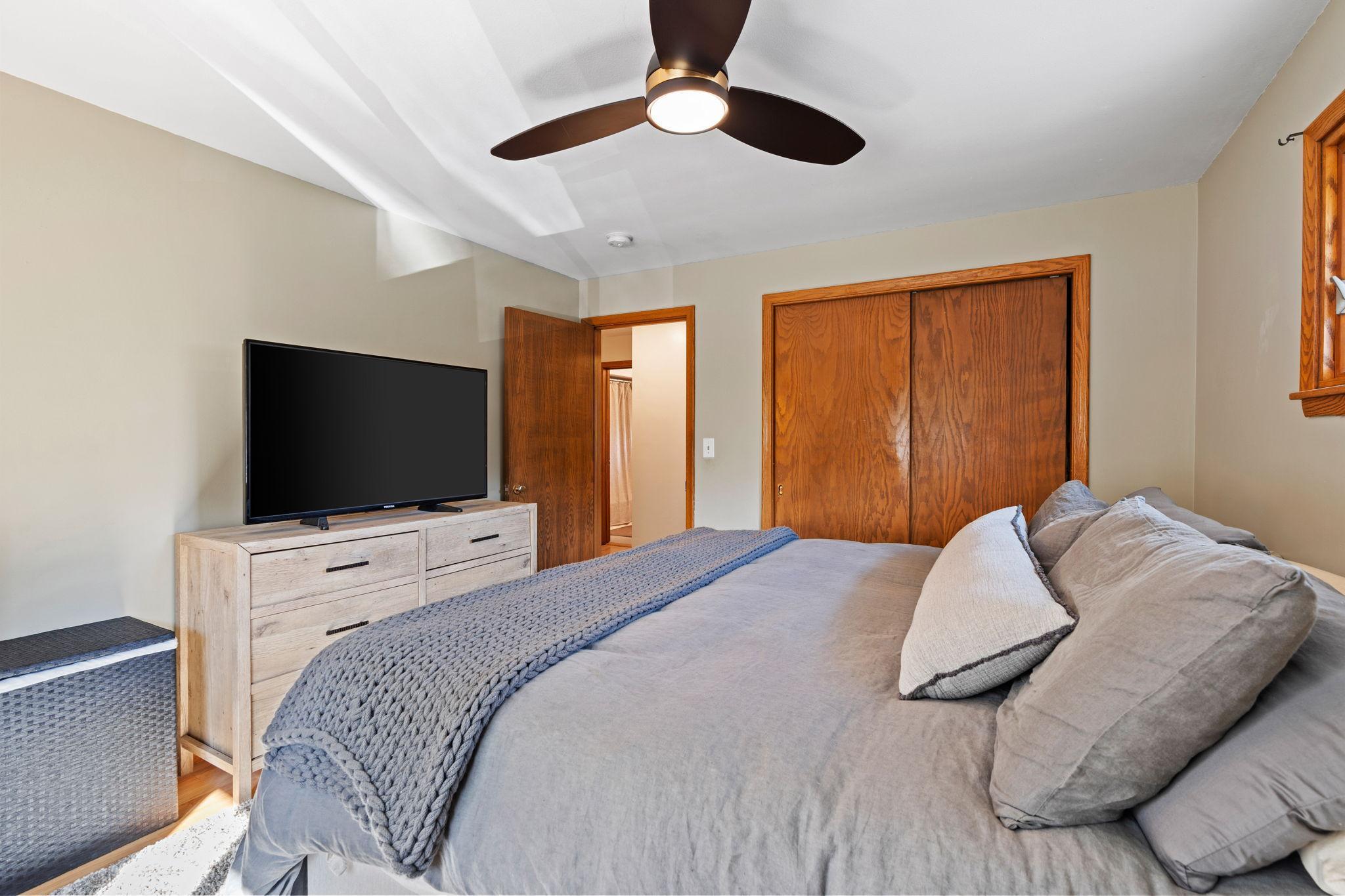 8219 Washburn Avenue S