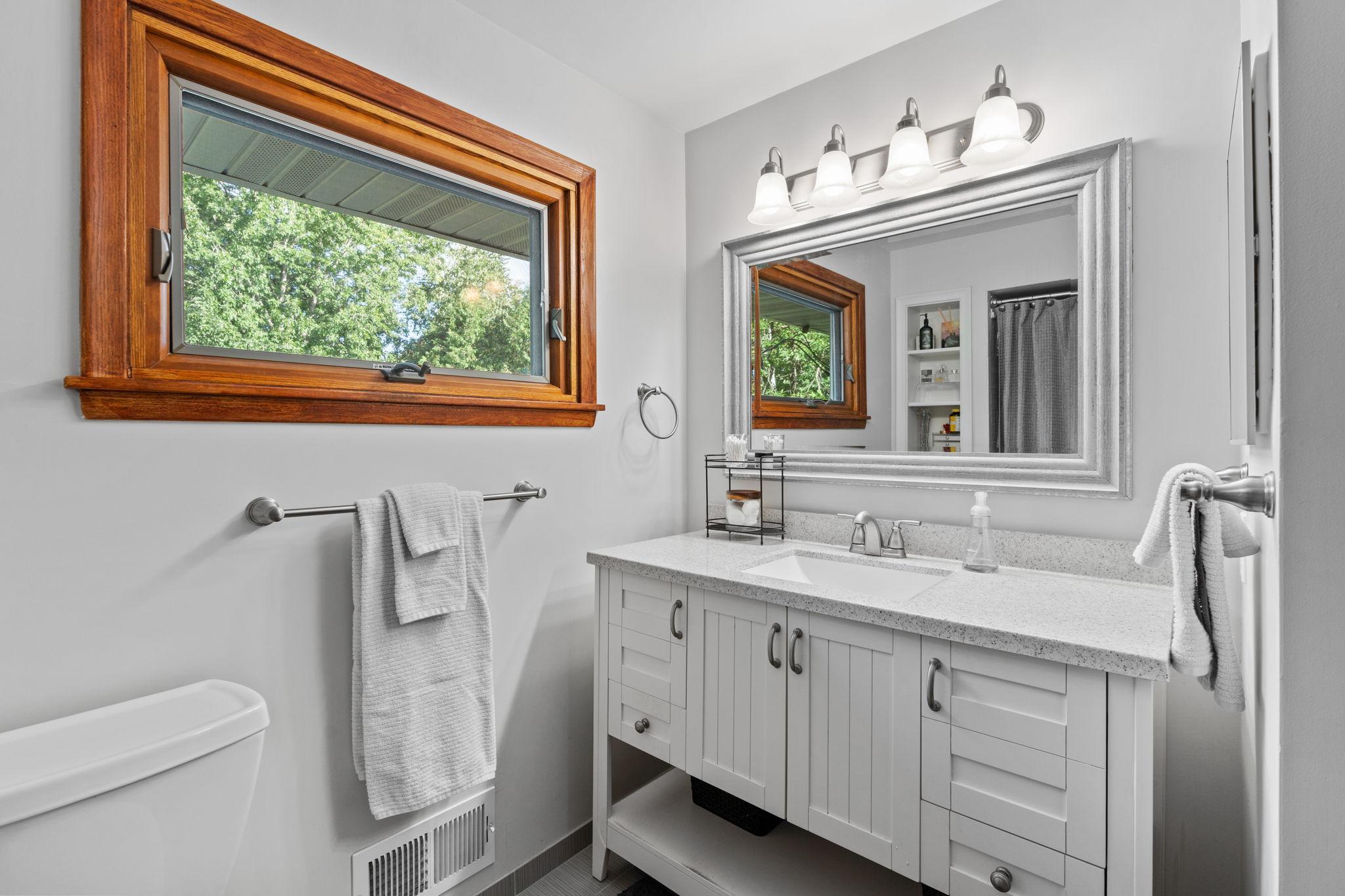 8219 Washburn Avenue S