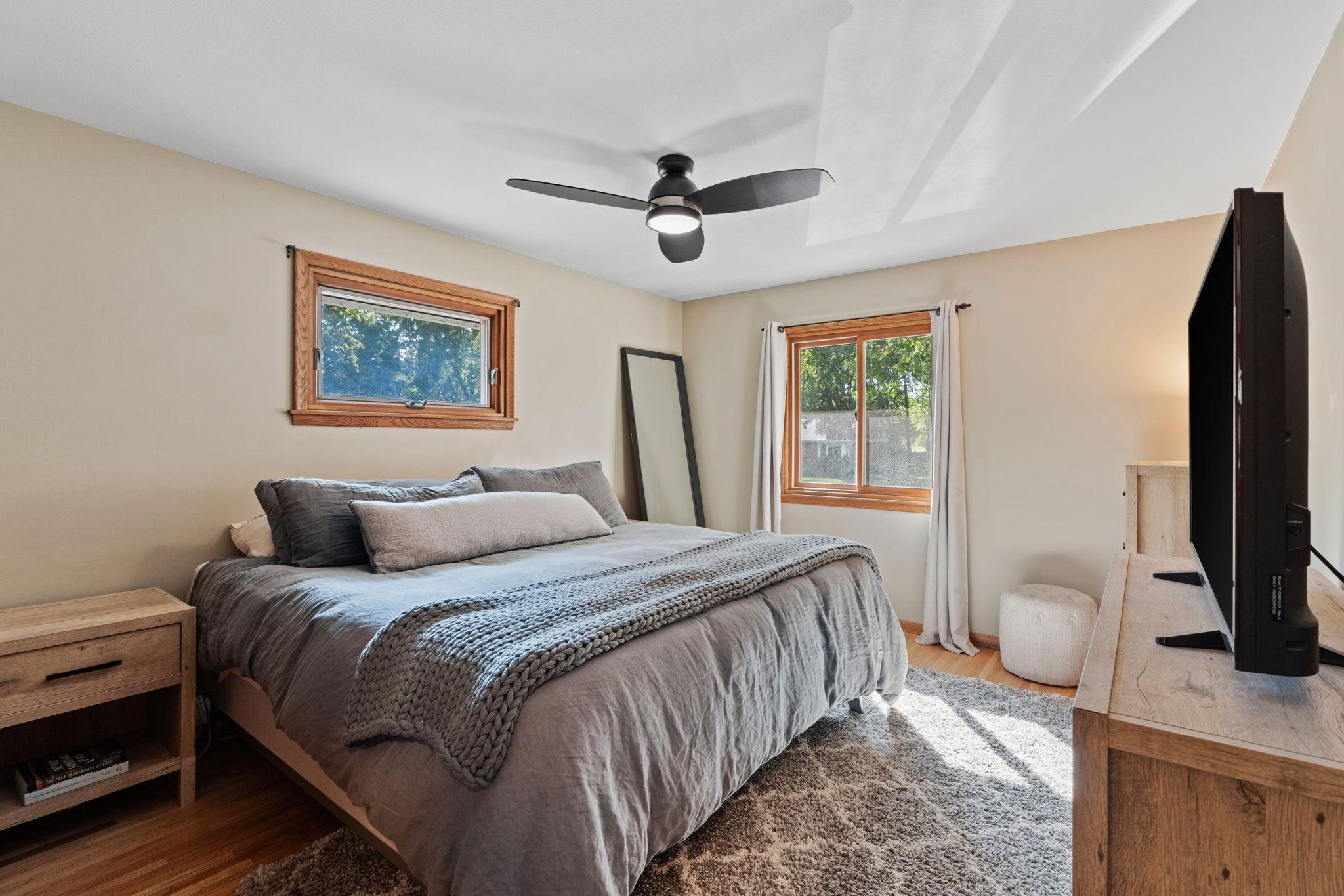 8219 Washburn Avenue S