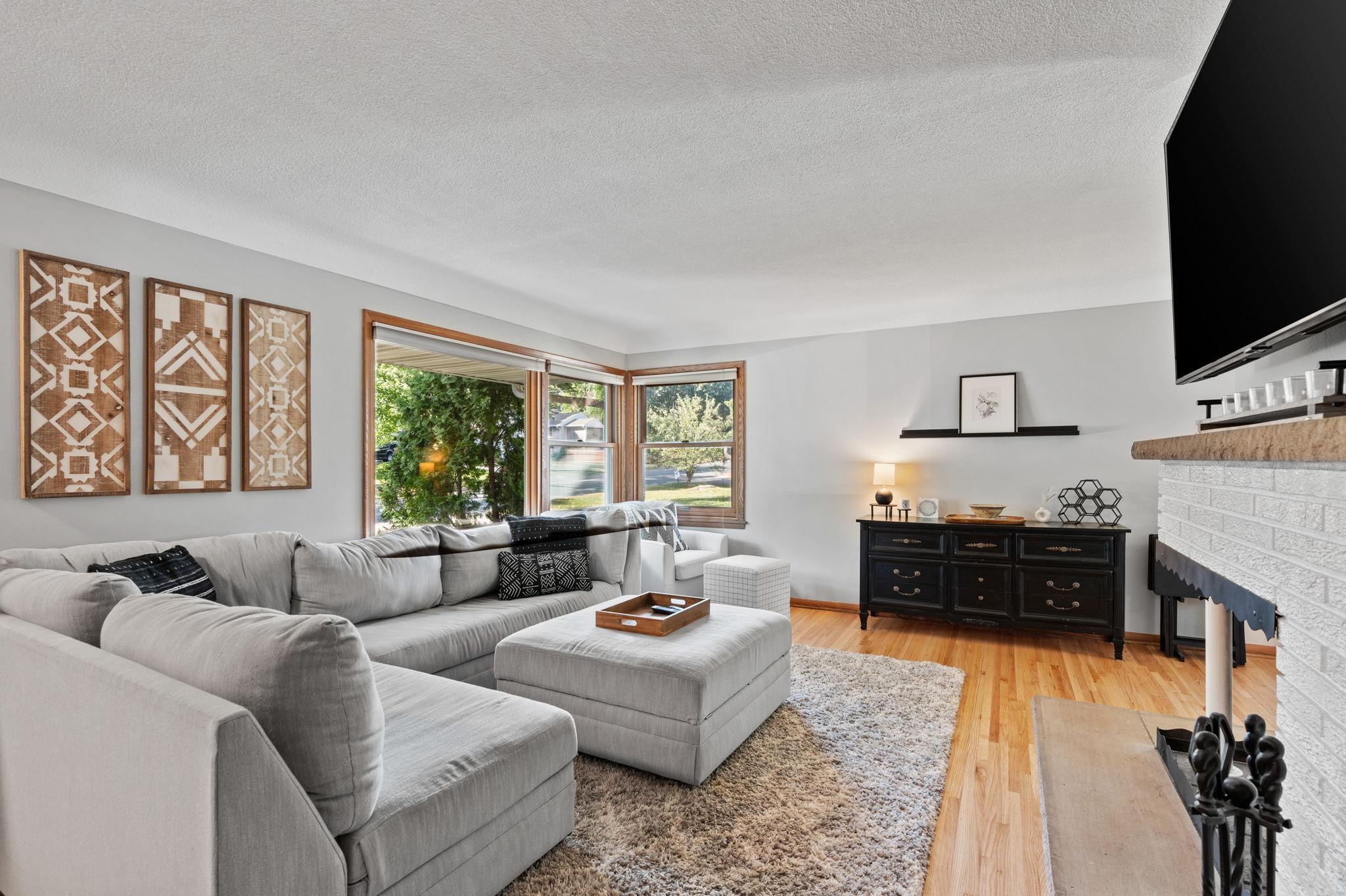 8219 Washburn Avenue S