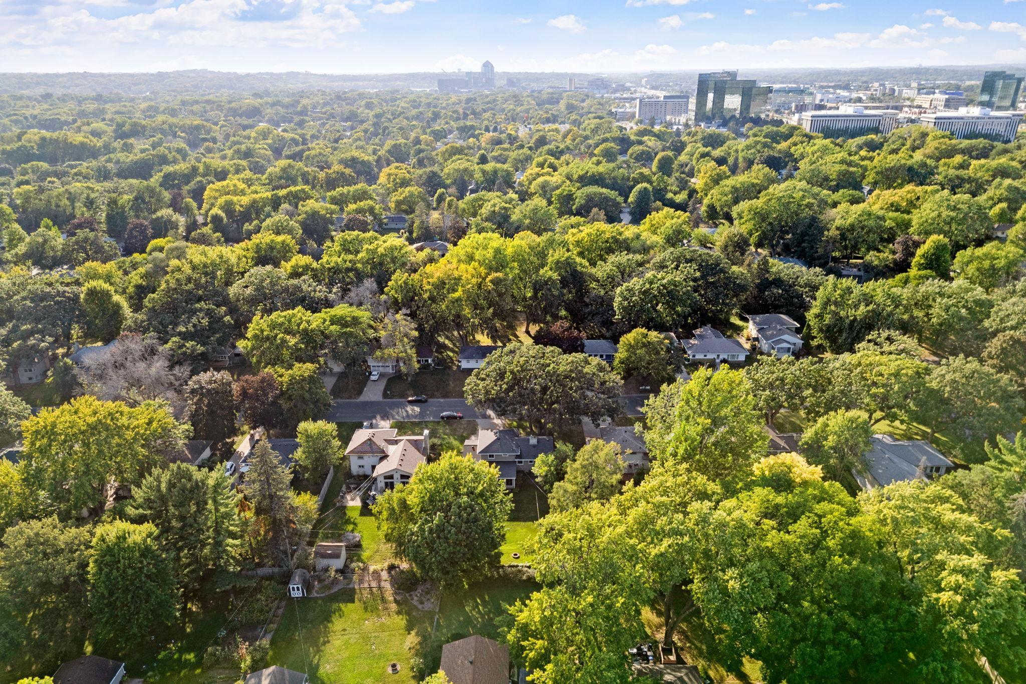 8219 Washburn Avenue S