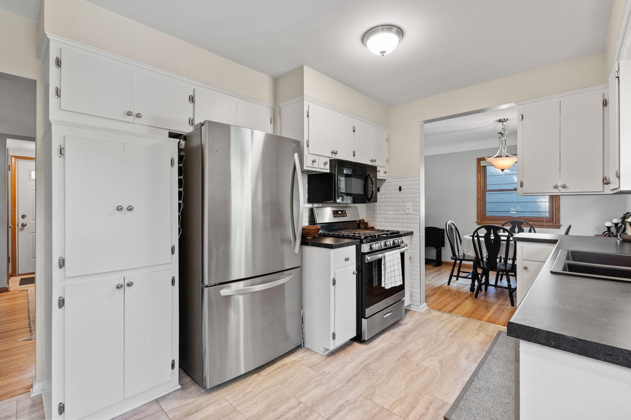 8219 Washburn Avenue S