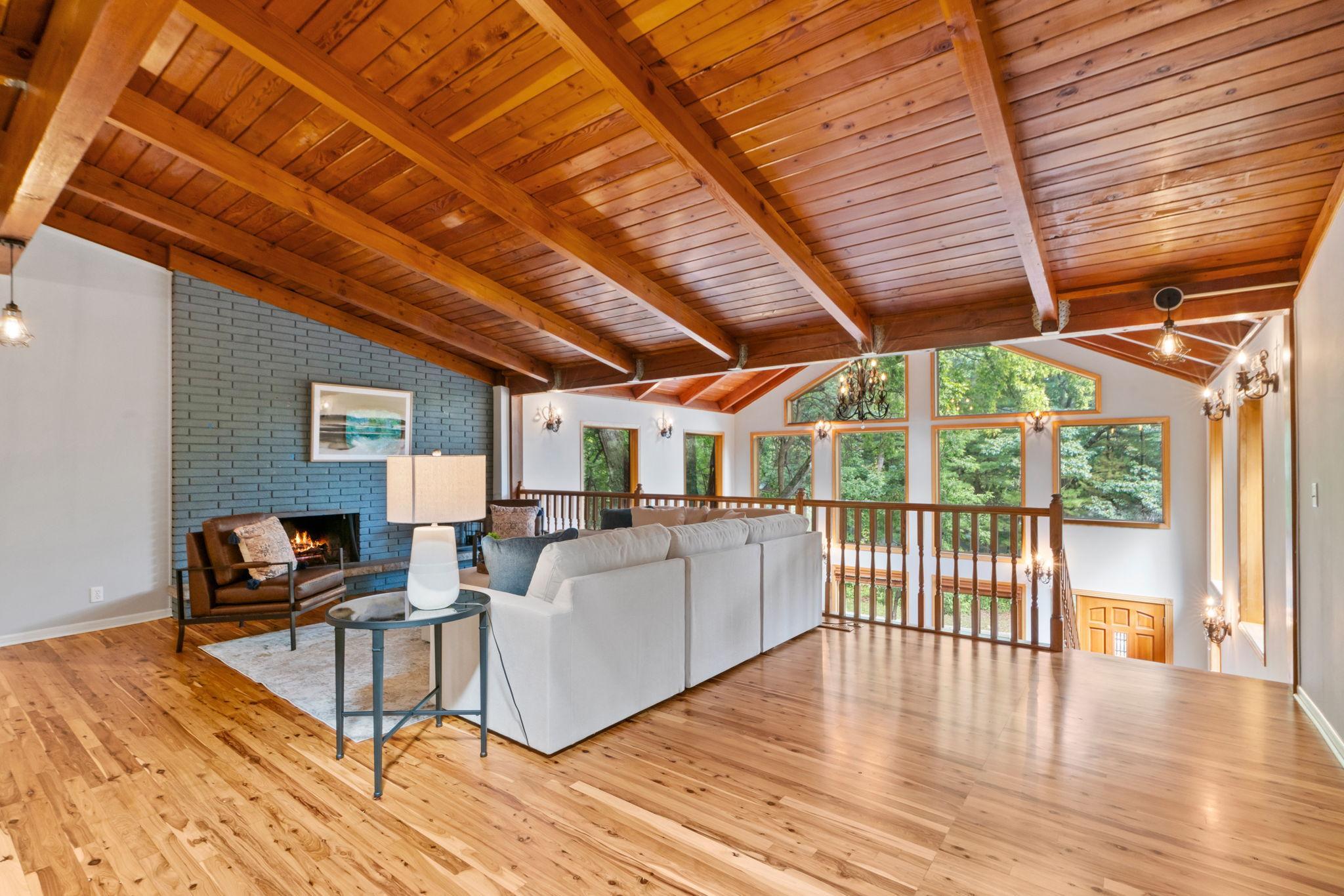 11705 Live Oak Drive