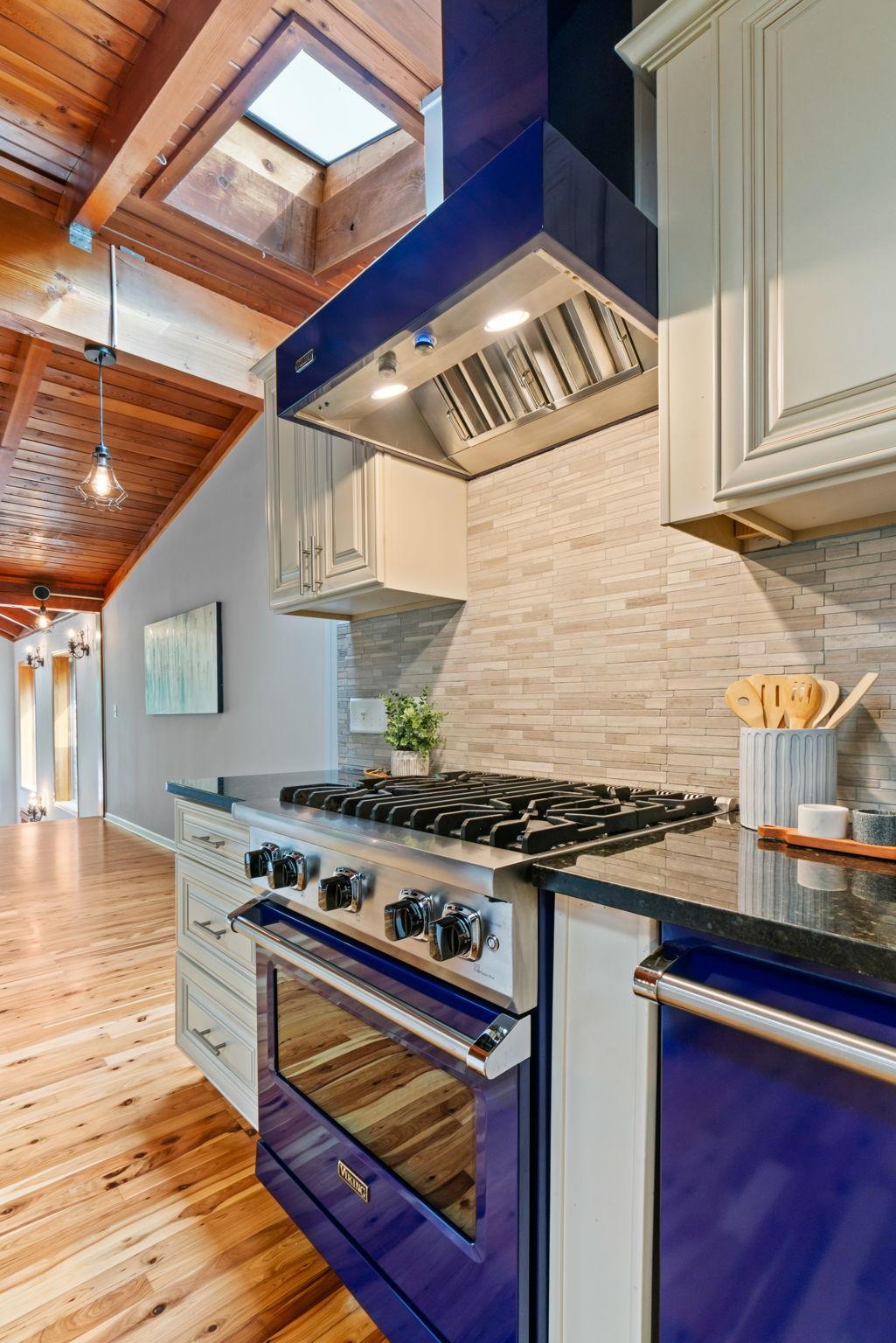 11705 Live Oak Drive