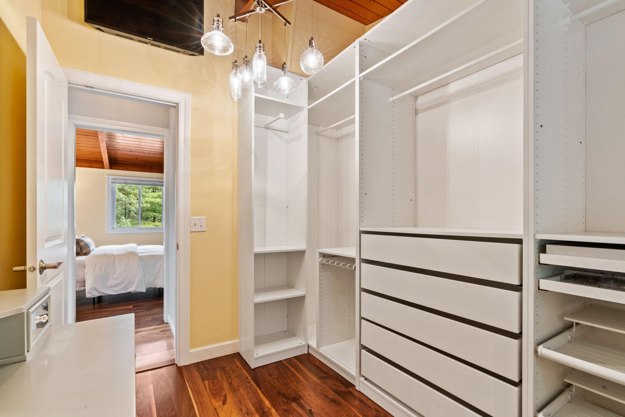 11705 Live Oak Drive