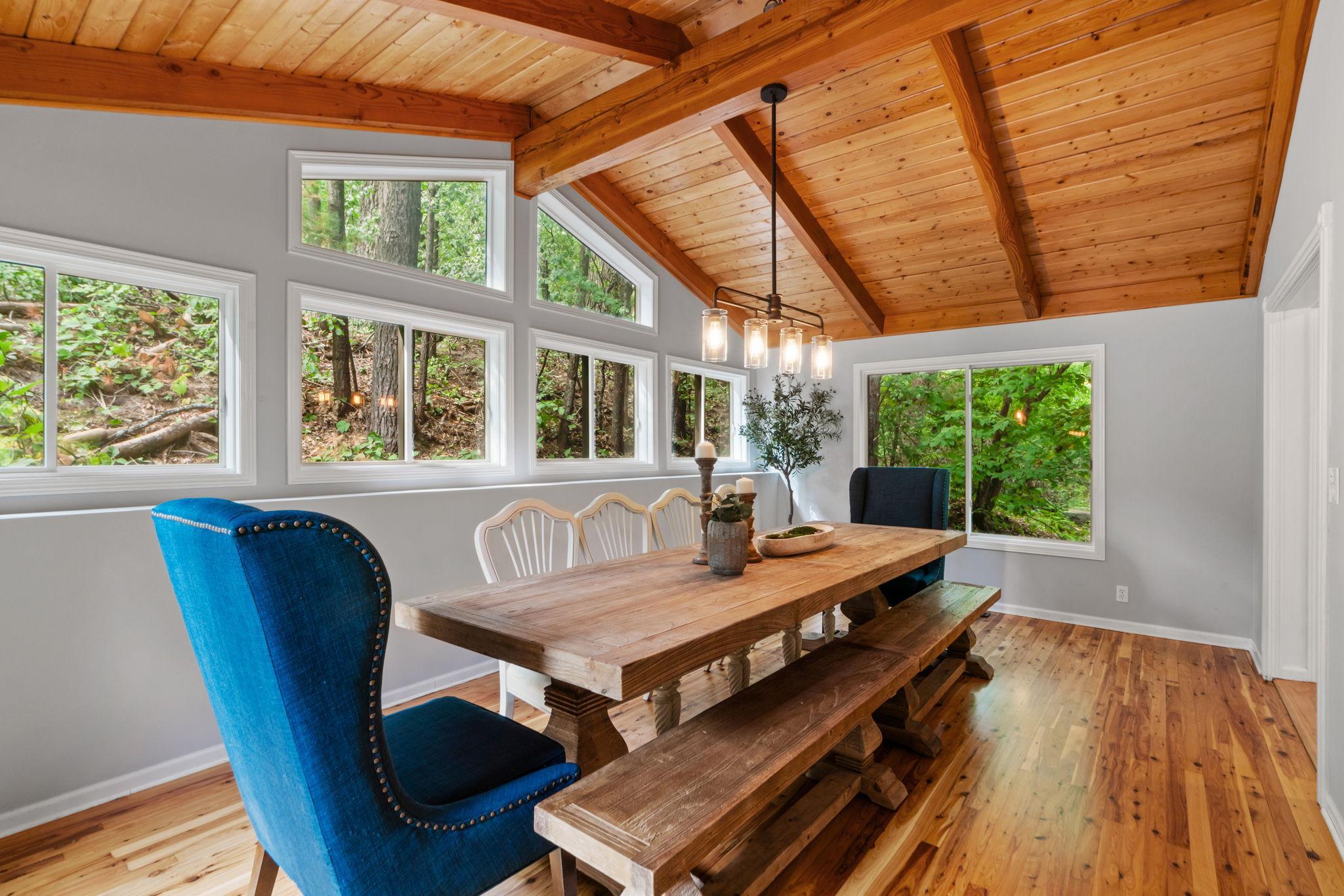 11705 Live Oak Drive