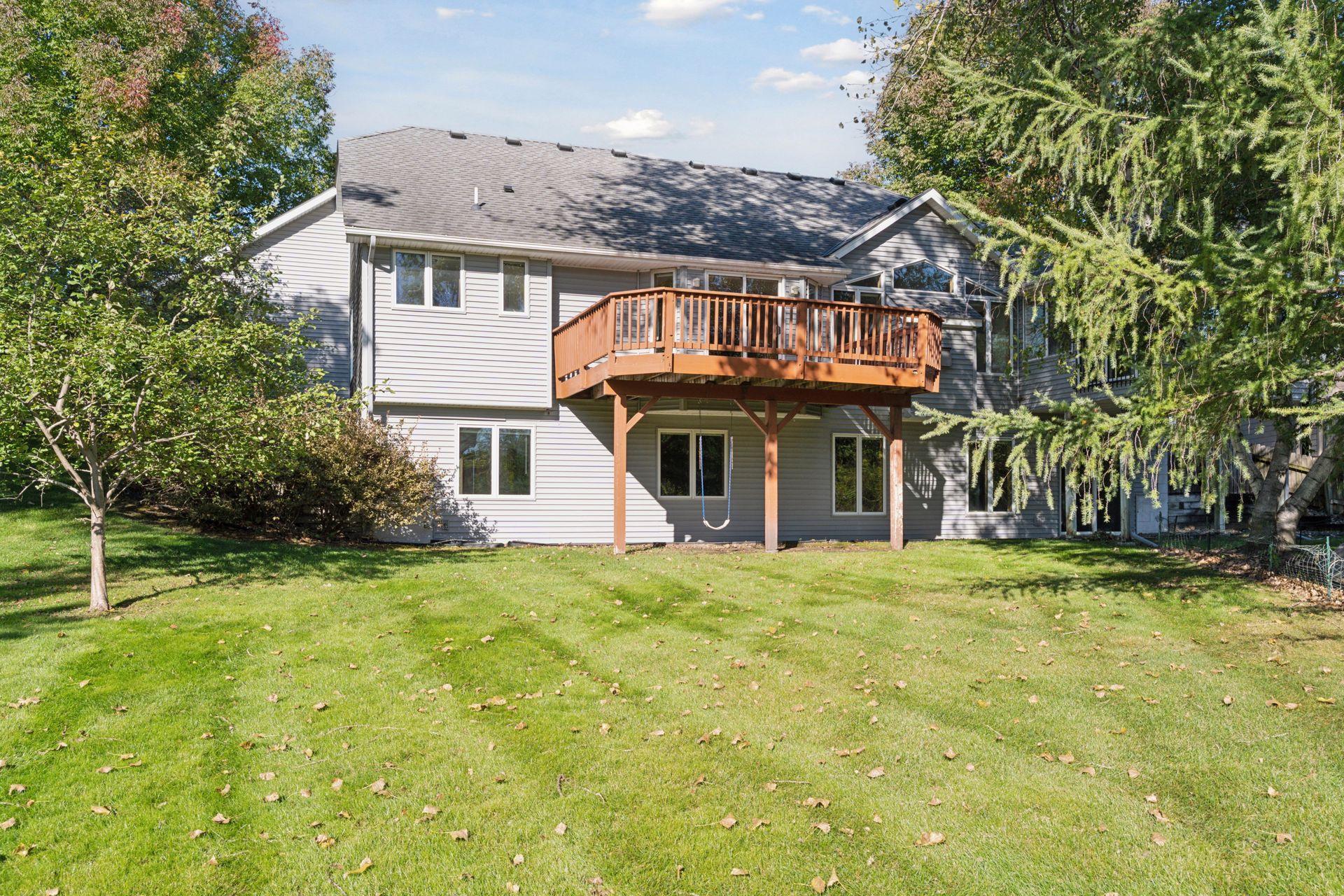 4950 Valley Forge Lane N