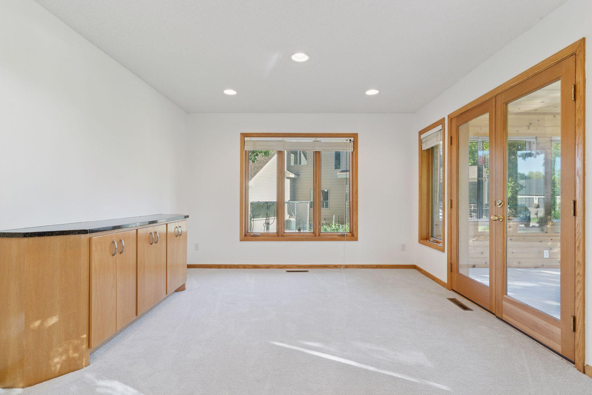 4950 Valley Forge Lane N