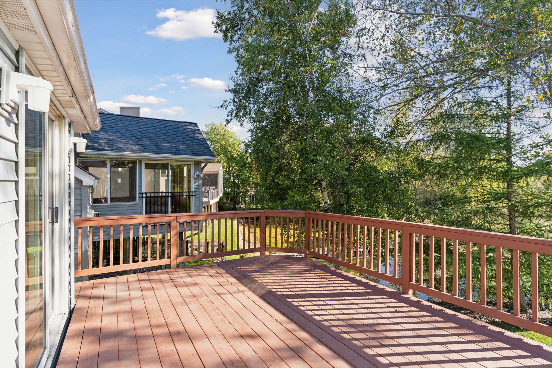 4950 Valley Forge Lane N