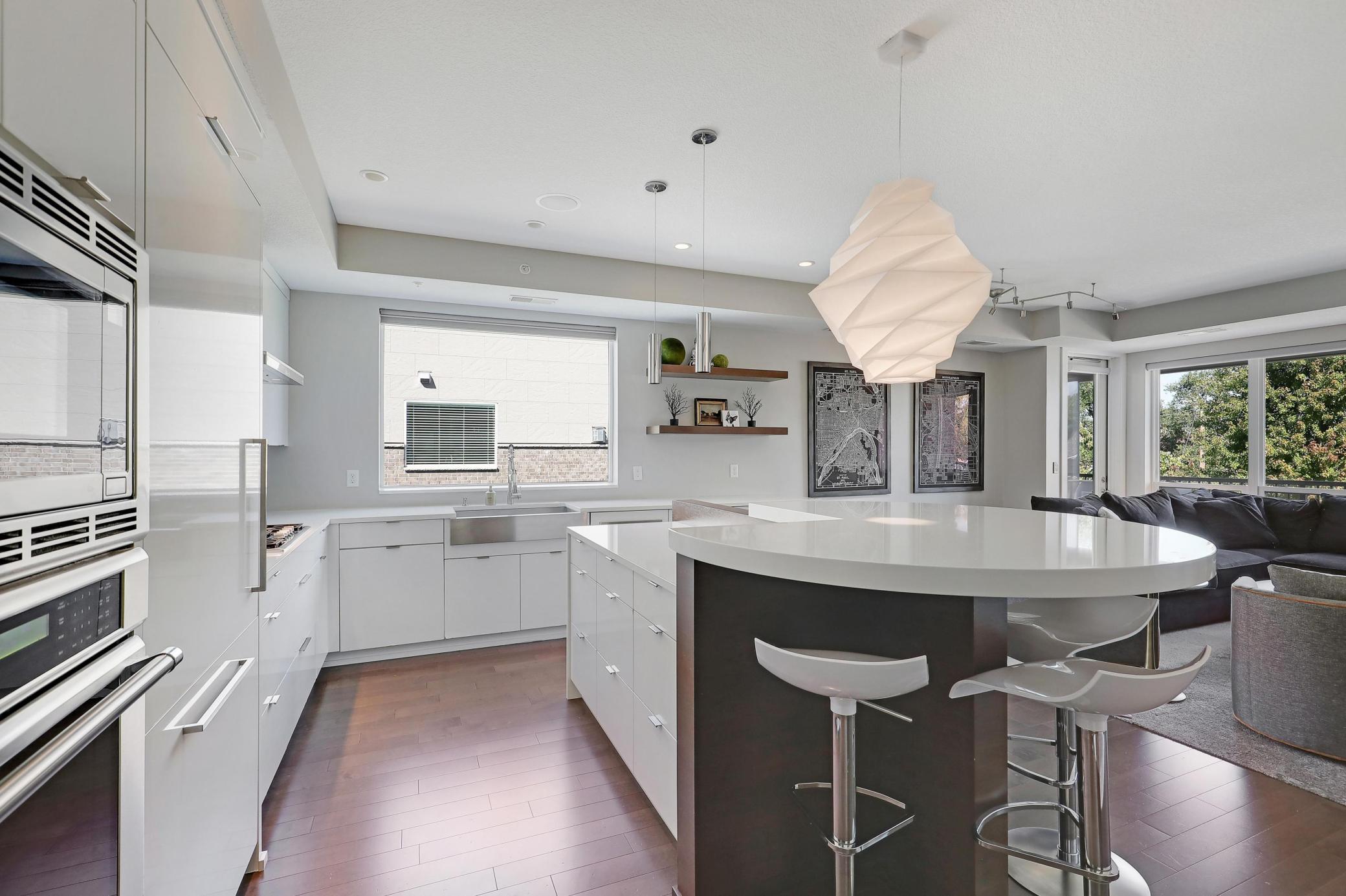 3974 Wooddale Avenue S Unit: 302