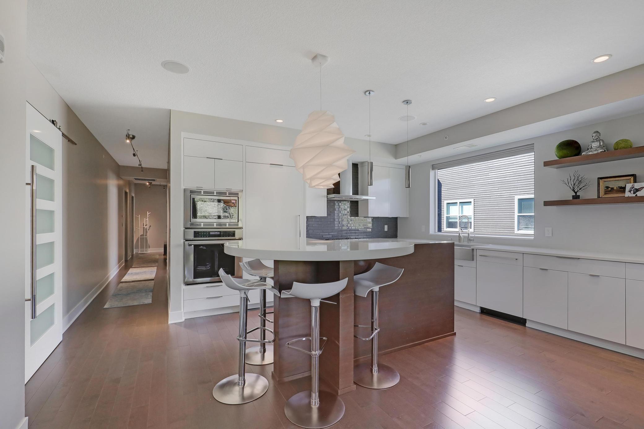 3974 Wooddale Avenue S Unit: 302