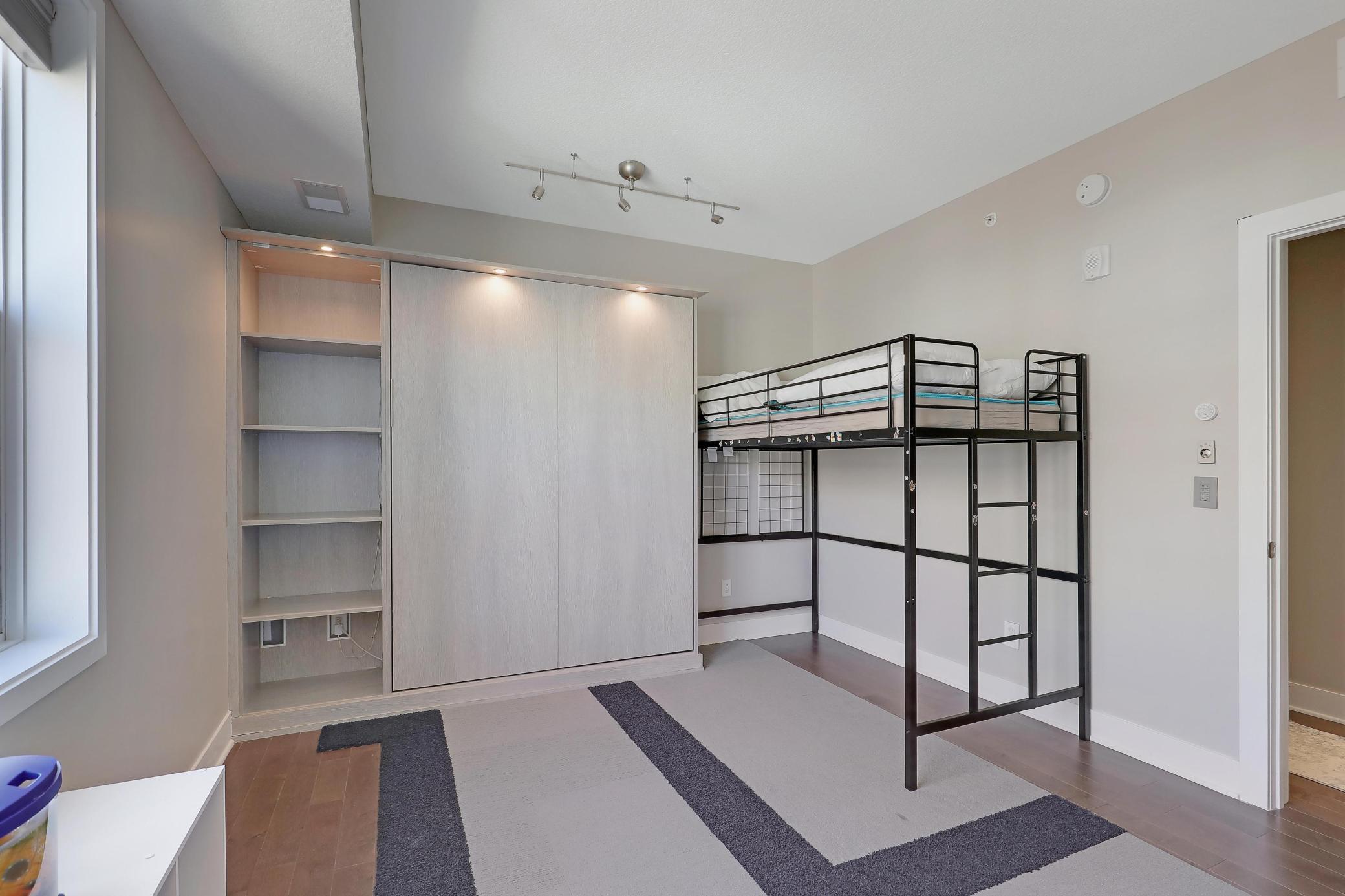 3974 Wooddale Avenue S Unit: 302