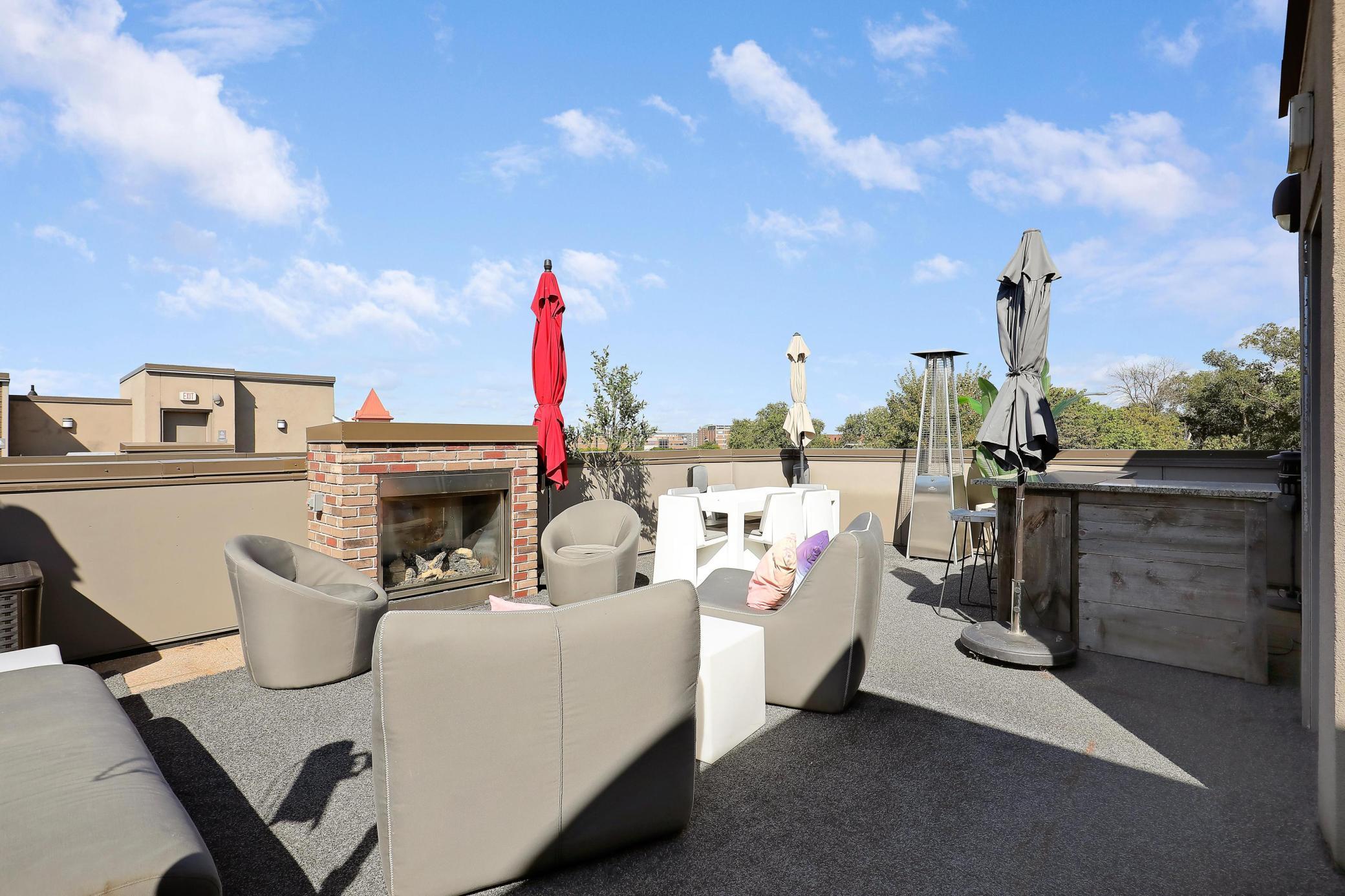 3974 Wooddale Avenue S Unit: 302