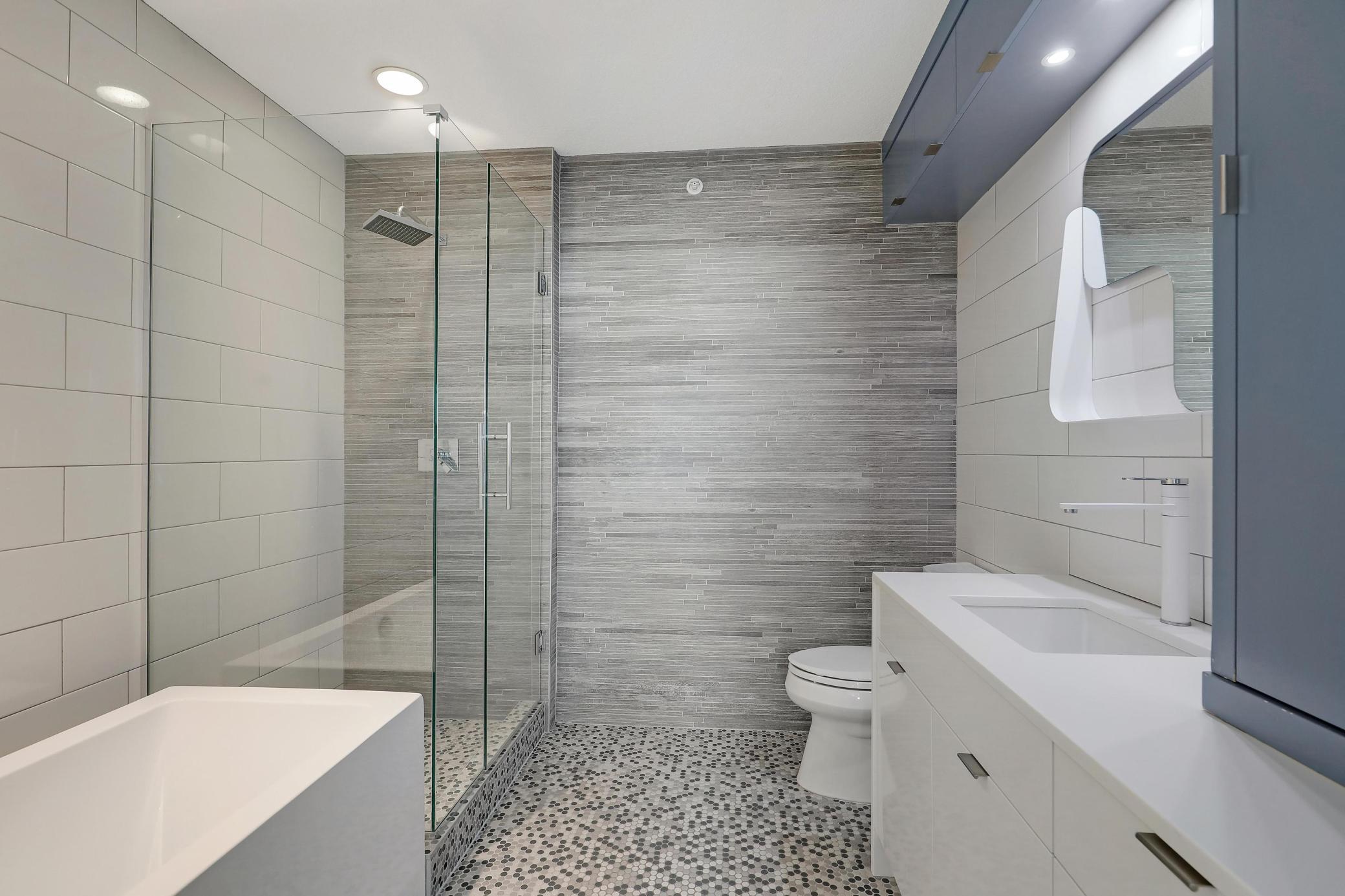 3974 Wooddale Avenue S Unit: 302