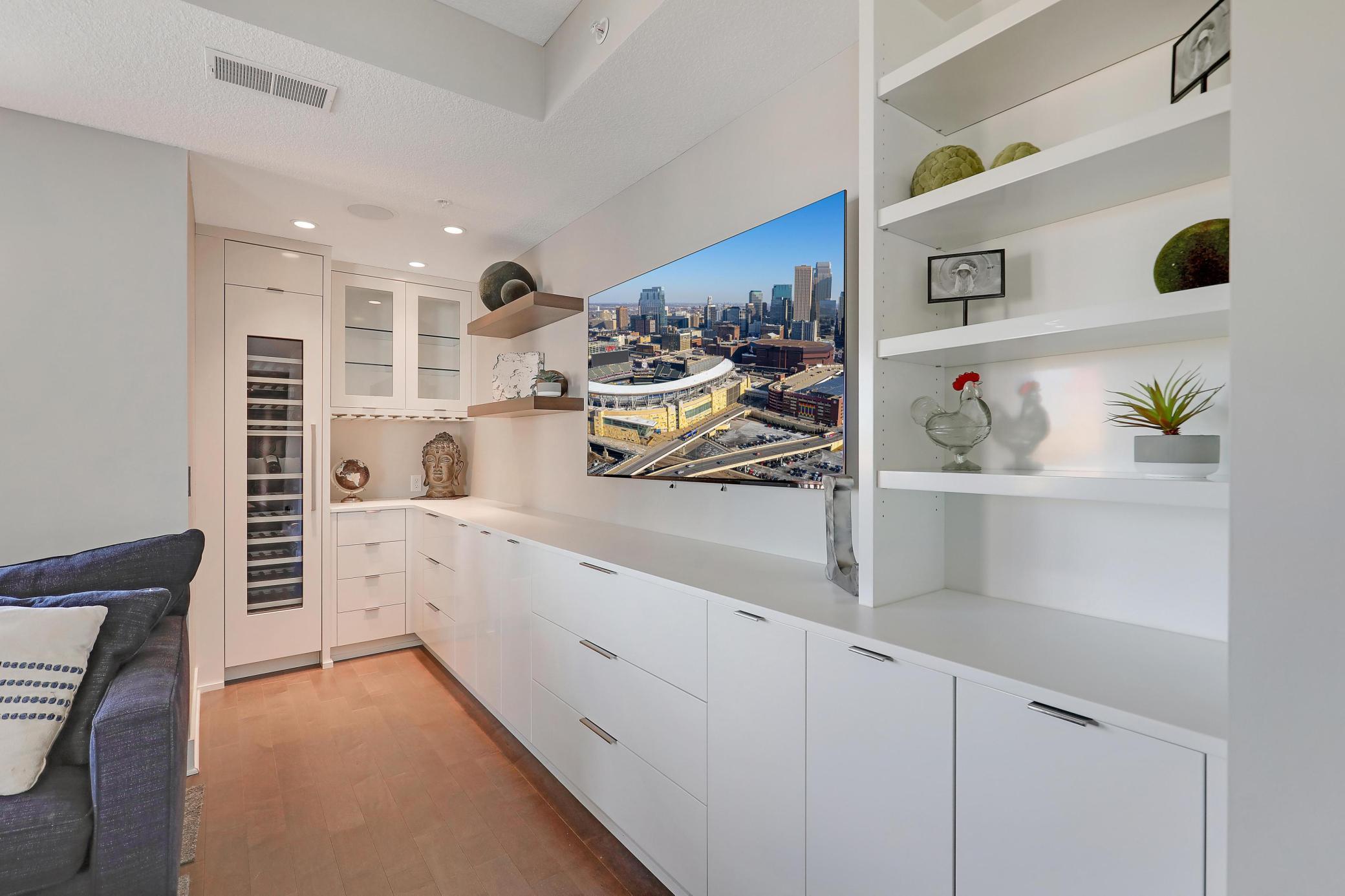 3974 Wooddale Avenue S Unit: 302