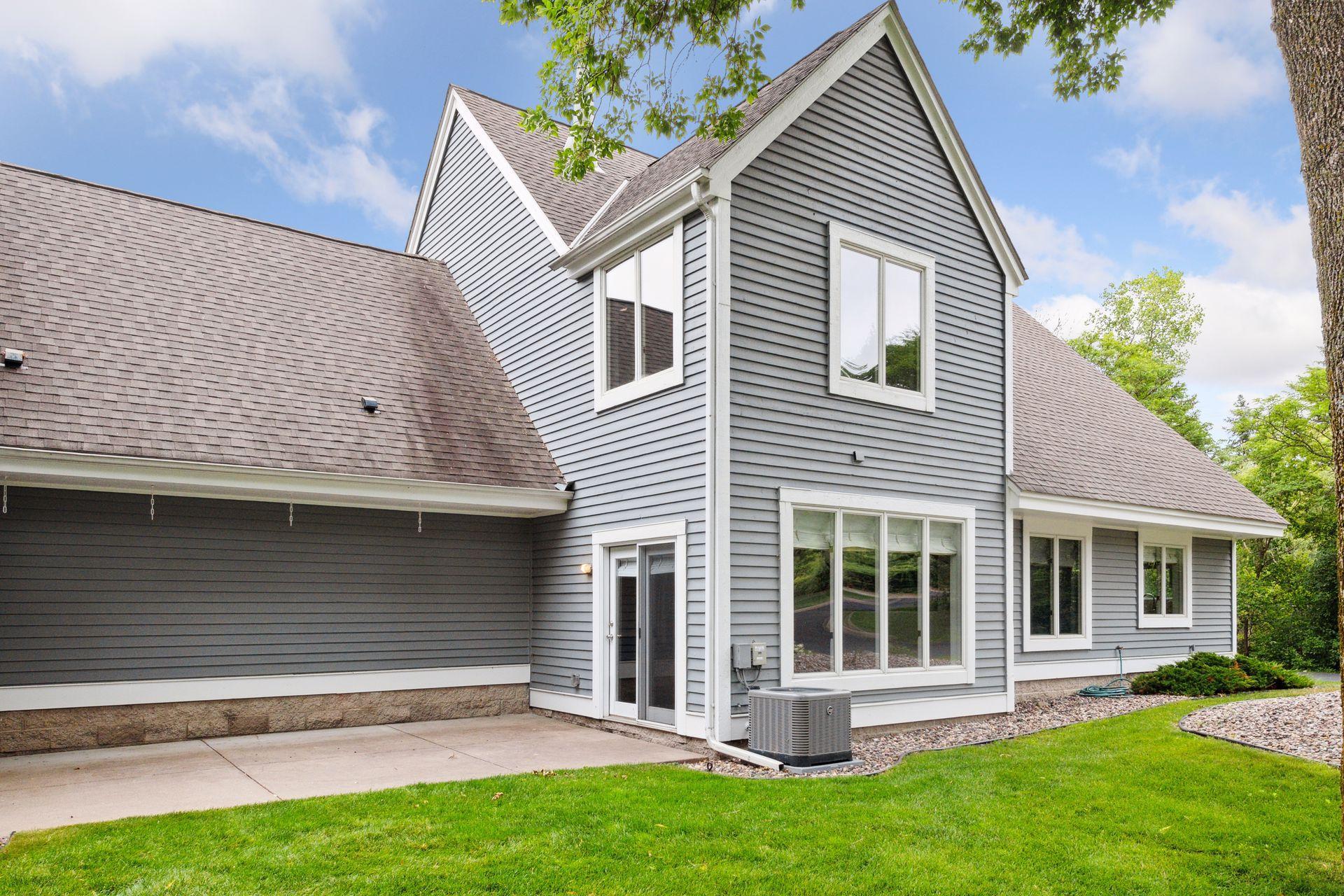 1541 Hollybrook Road