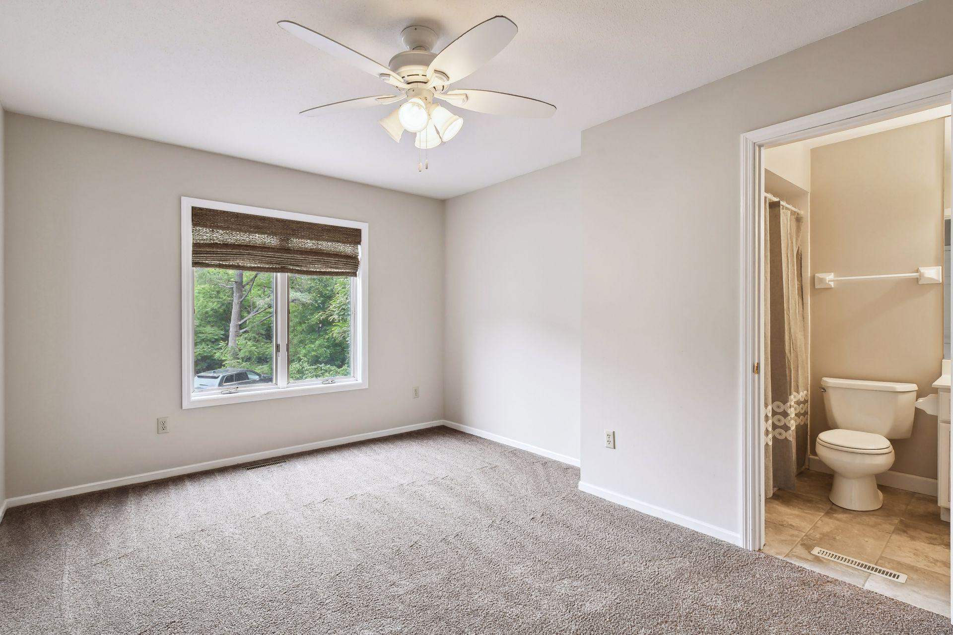 1541 Hollybrook Road