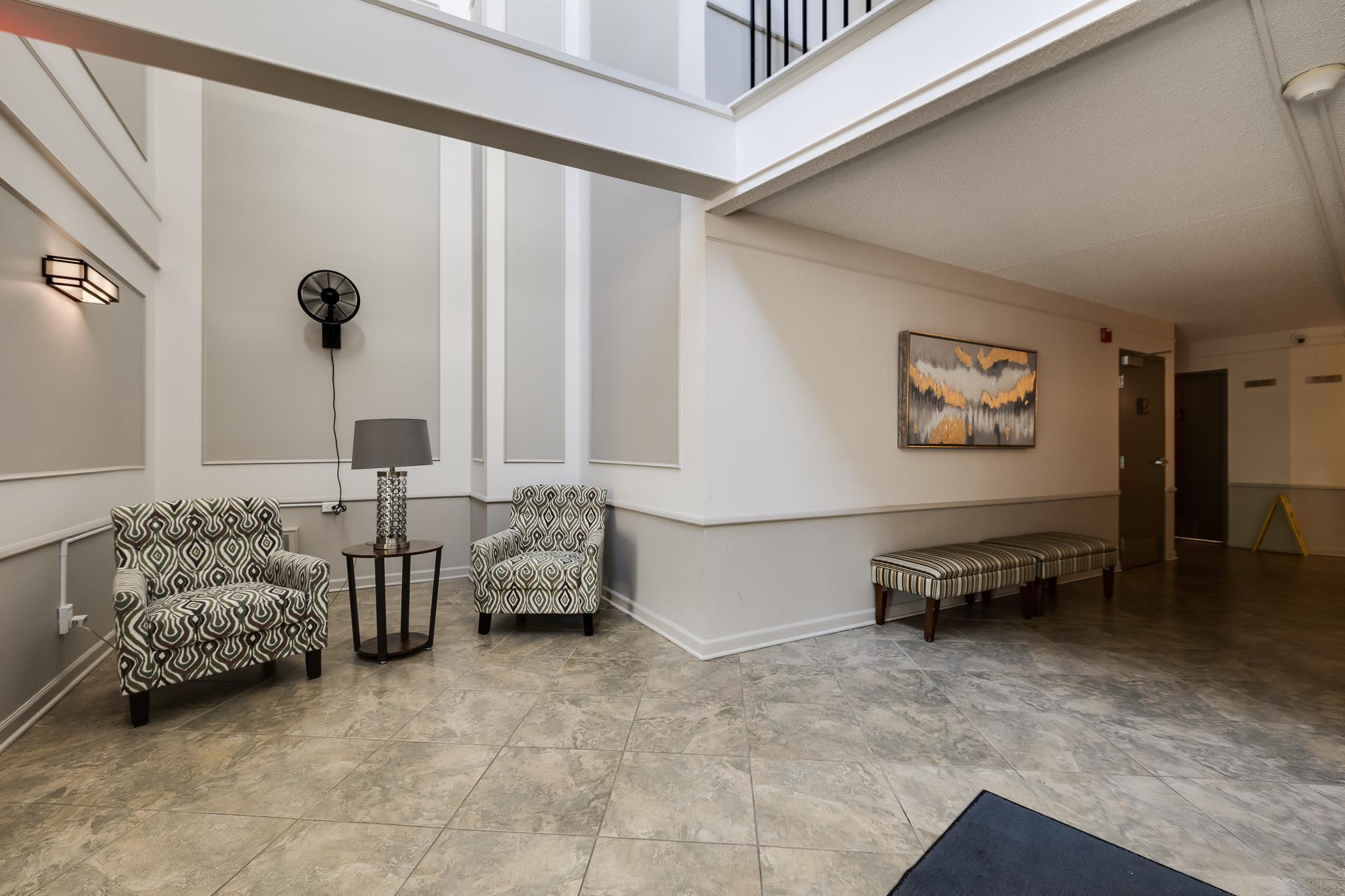 10521 Cedar Lake Road Unit: 518