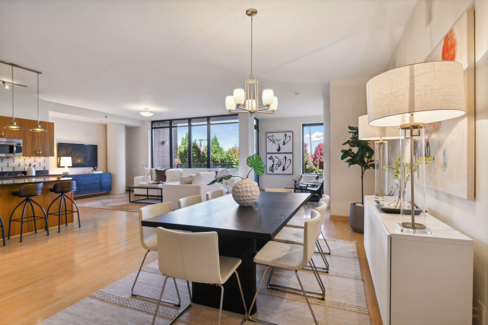 215 10th Avenue S Unit: 310