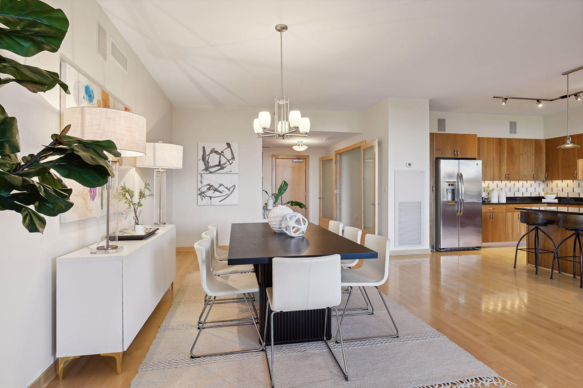 215 10th Avenue S Unit: 310