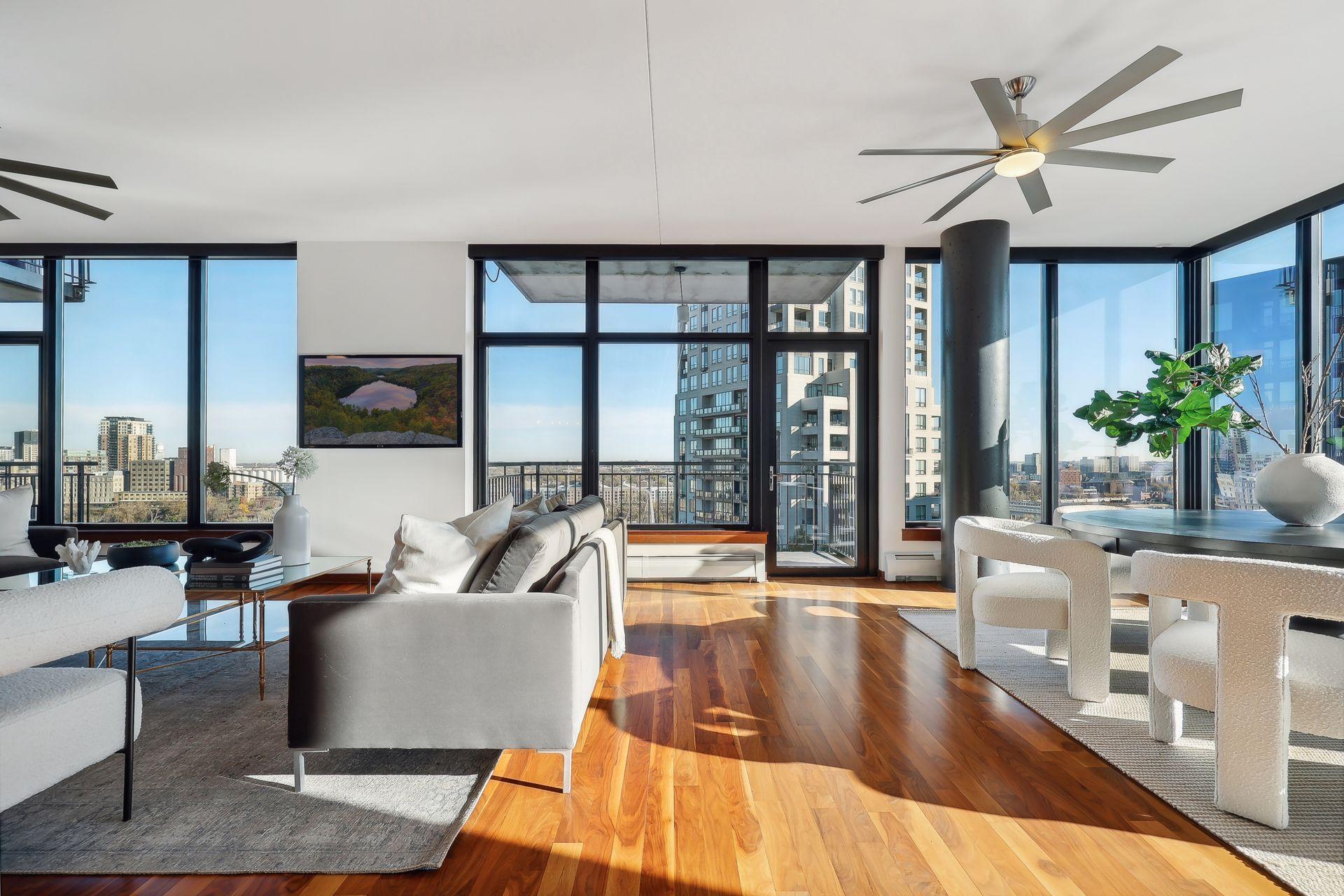 1120 S 2nd Street Unit: 1101