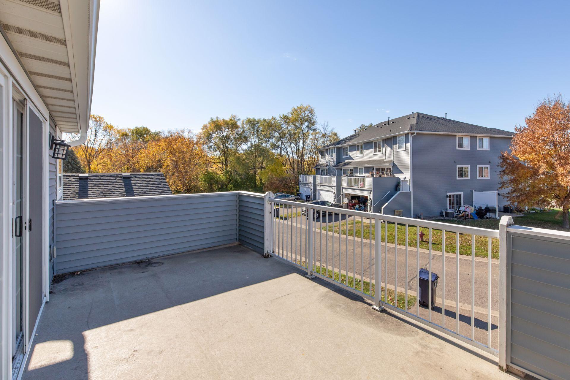 2437 E 117th Street Unit: 14