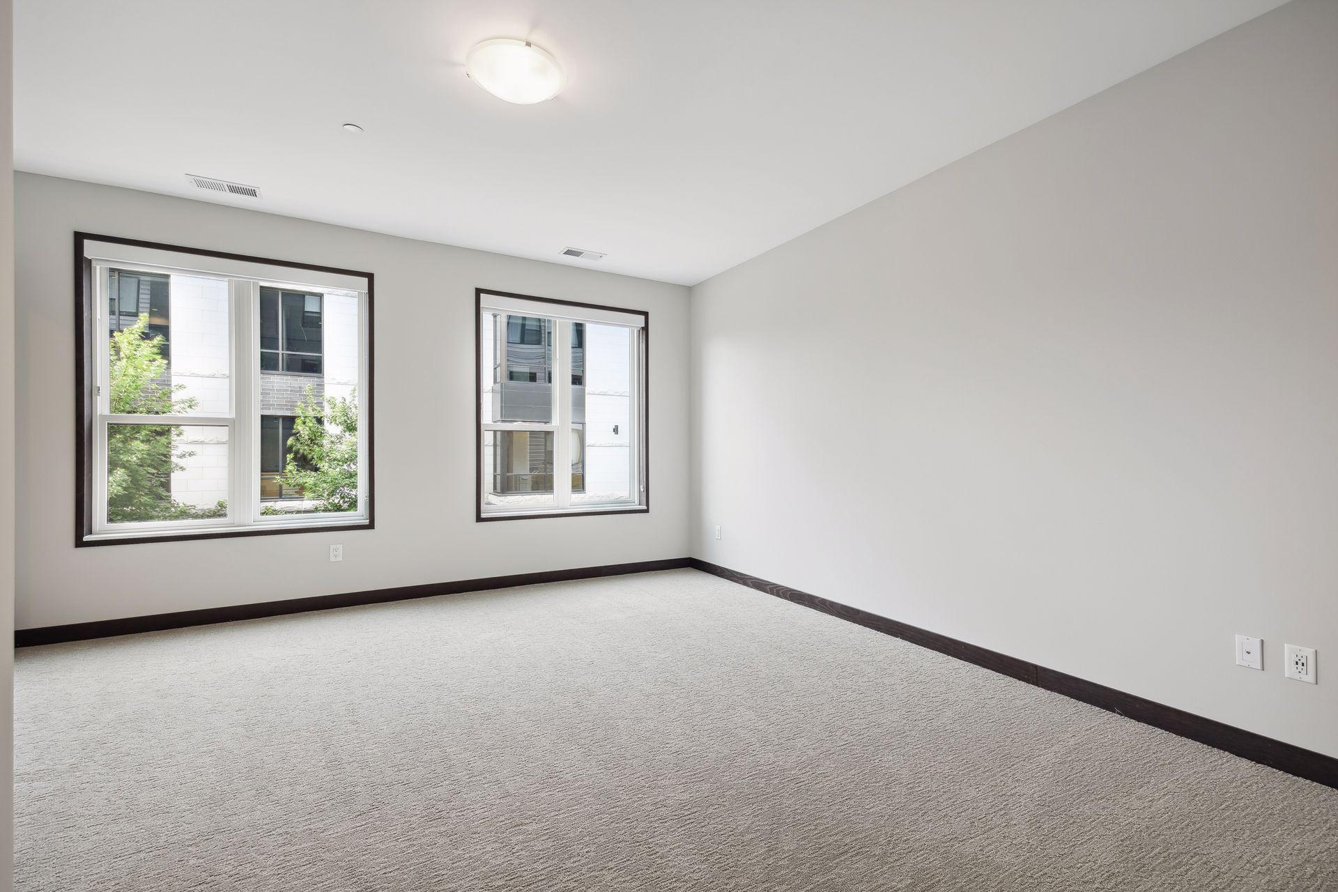 253 Lake Street E Unit: 201