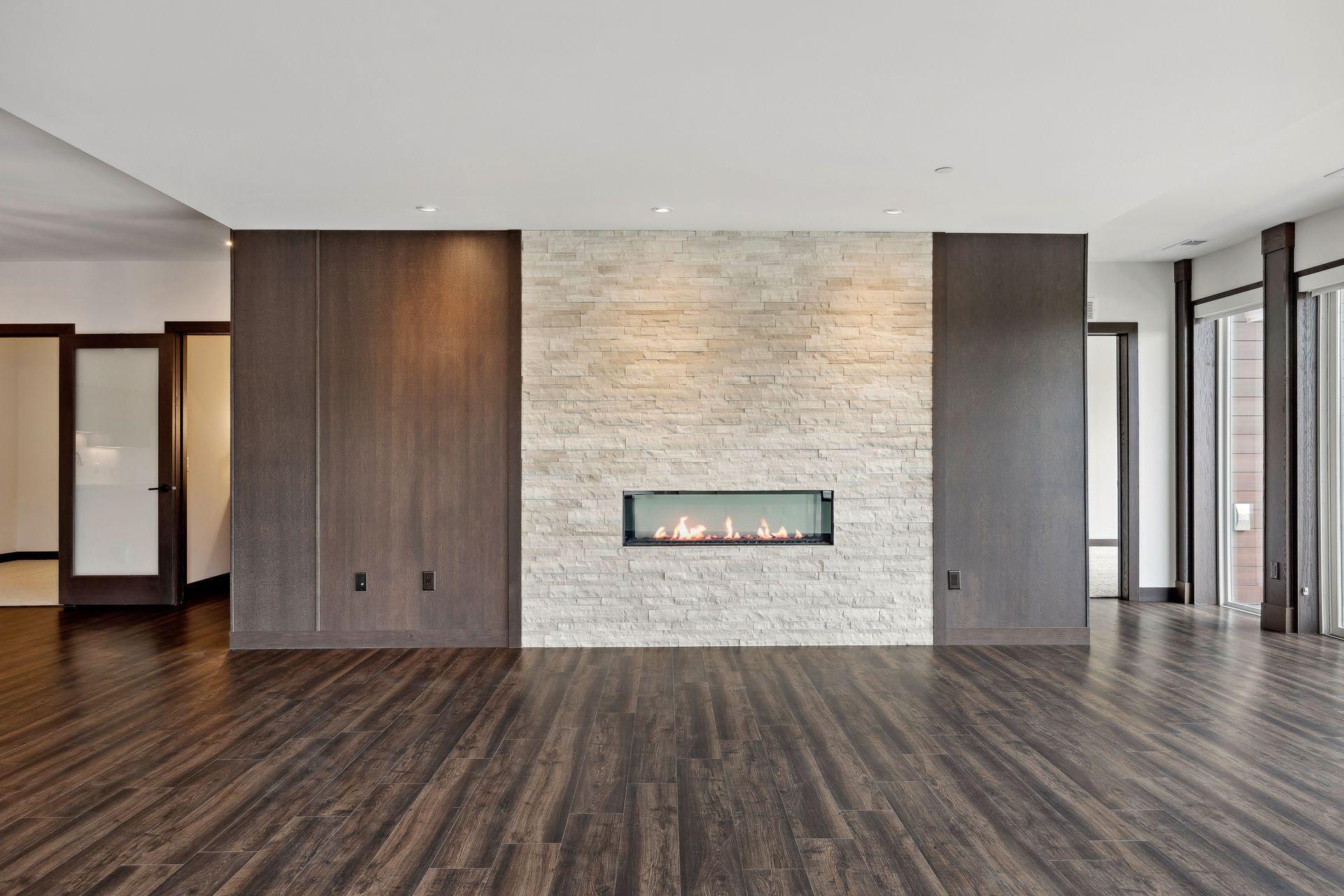 253 Lake Street E Unit: 201