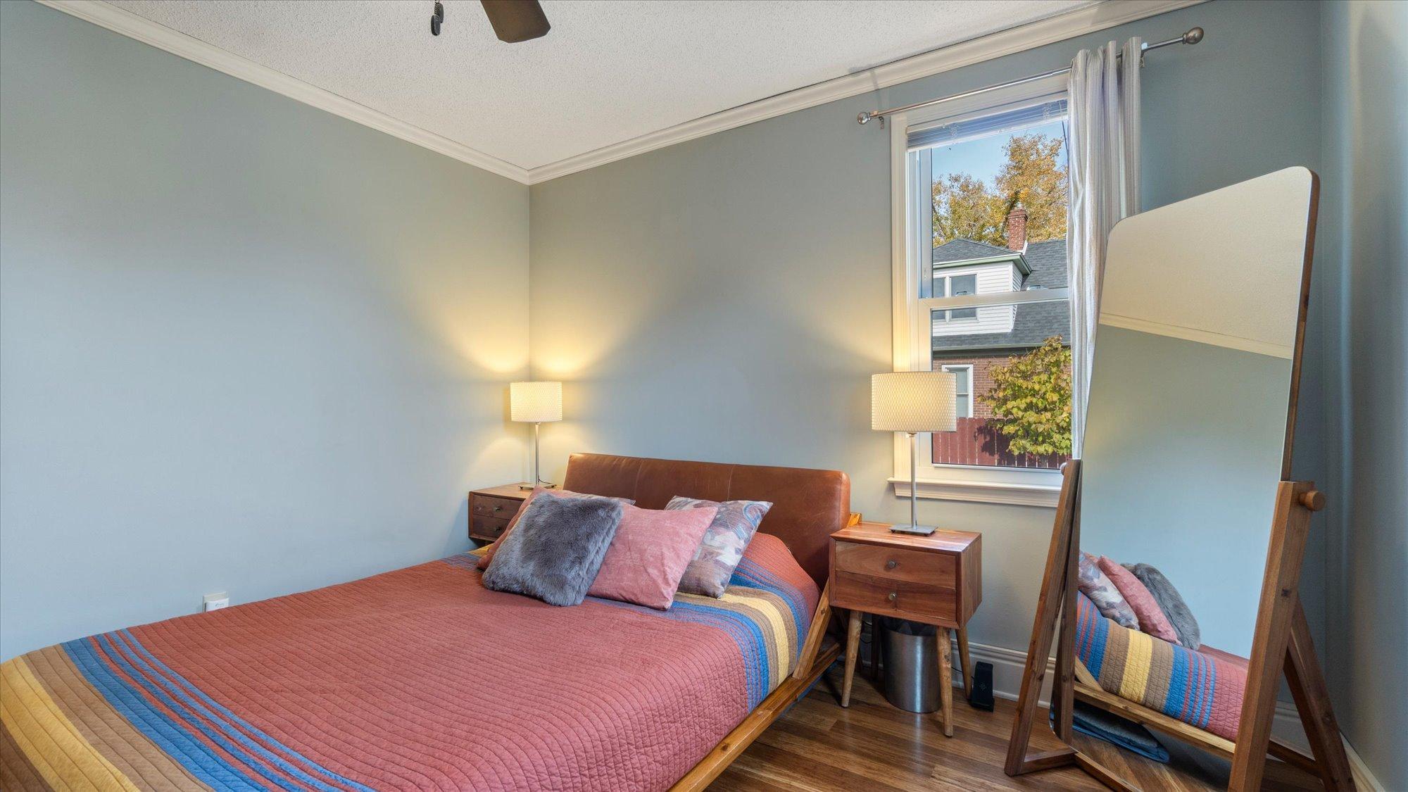 2012 Washington Street NE