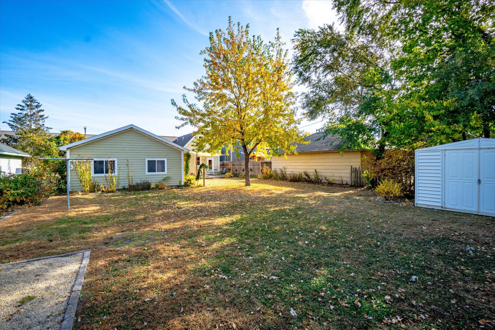 2012 Washington Street NE