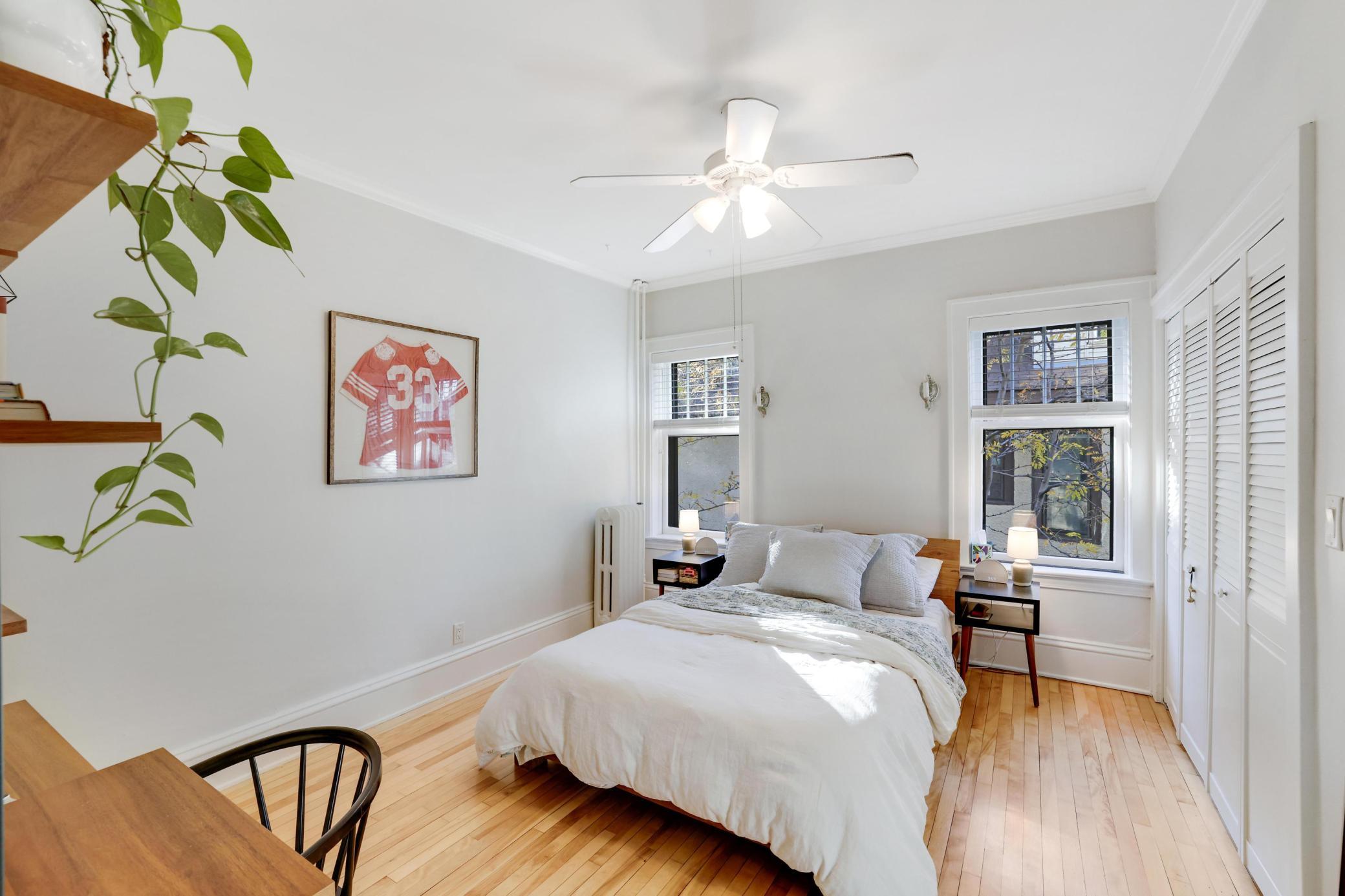 1925 Dupont Avenue S Unit: 12